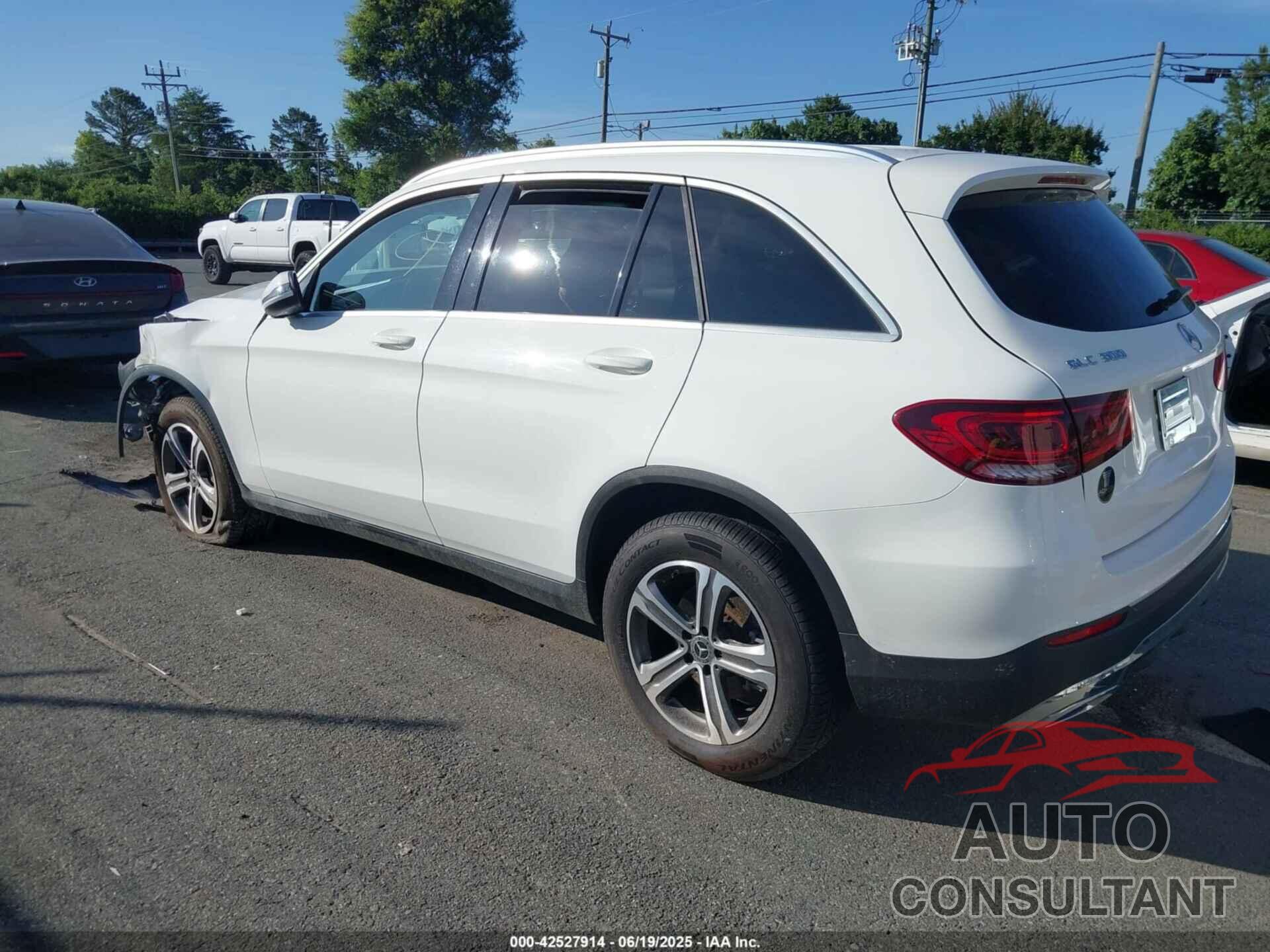 MERCEDES-BENZ GLC 300 2020 - WDC0G8DB9LF741118