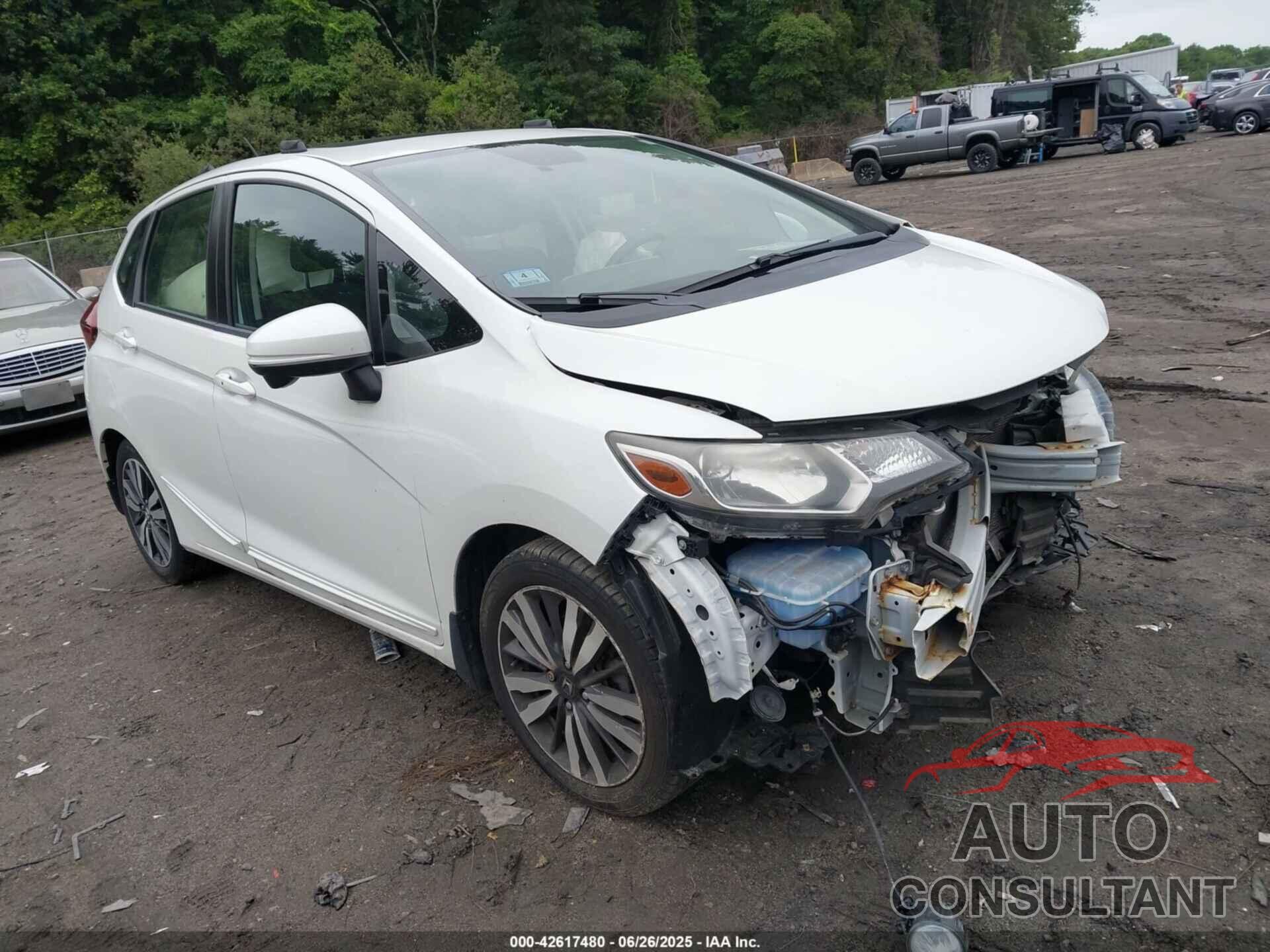 HONDA FIT 2016 - JHMGK5H75GX041876