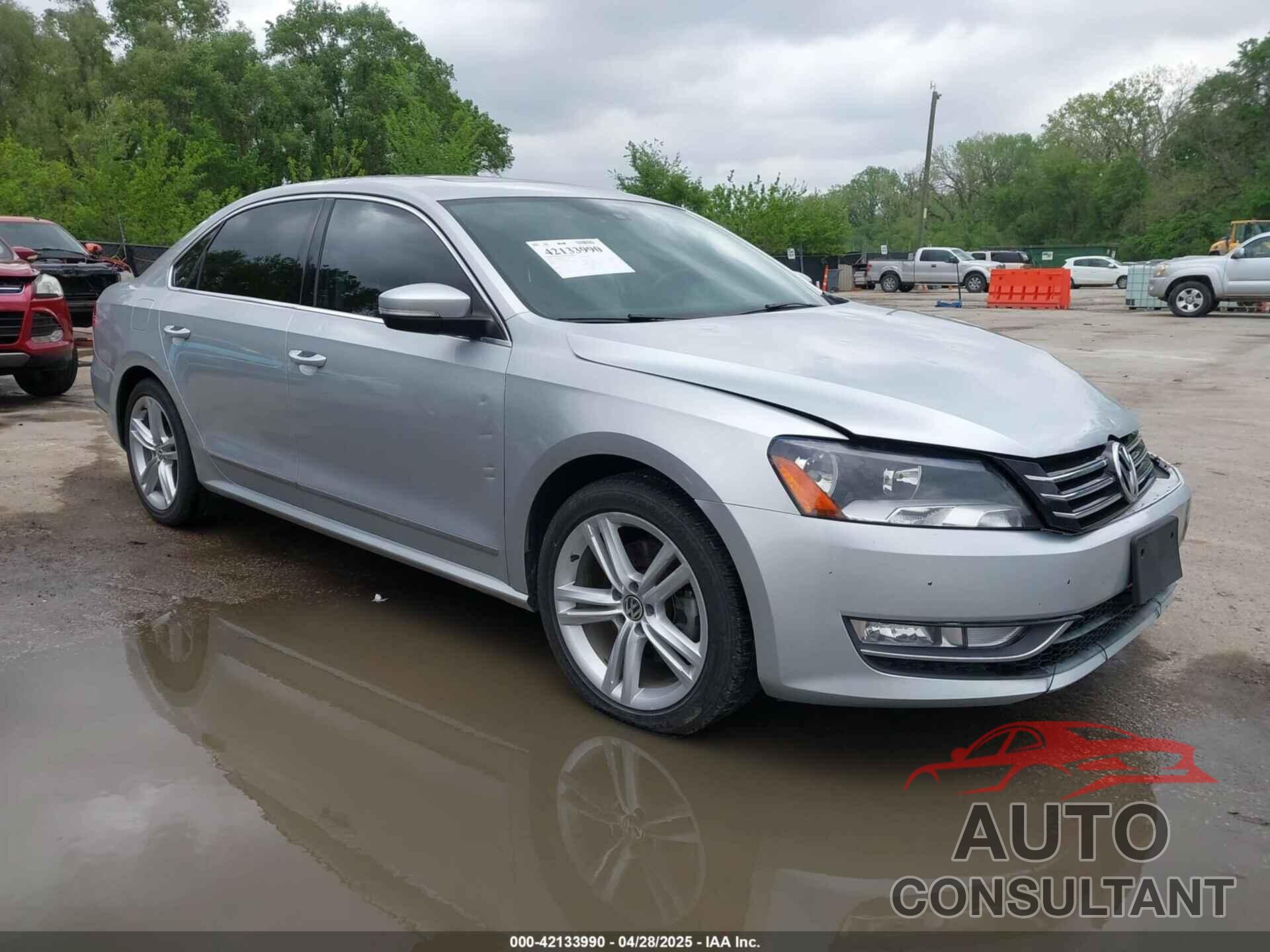 VOLKSWAGEN PASSAT 2015 - 1VWBT7A31FC103093