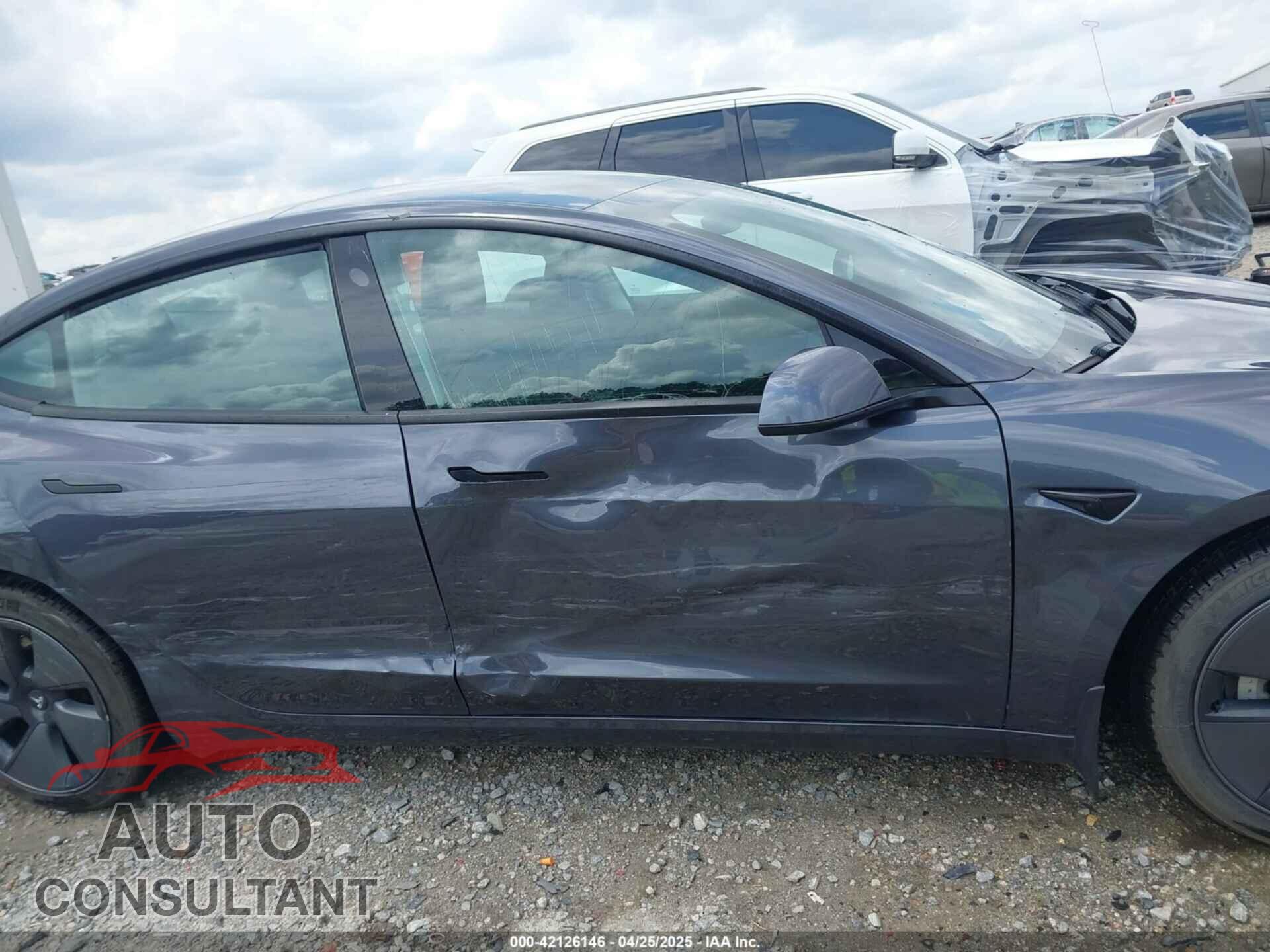 TESLA MODEL 3 2021 - 5YJ3E1EB0MF979654