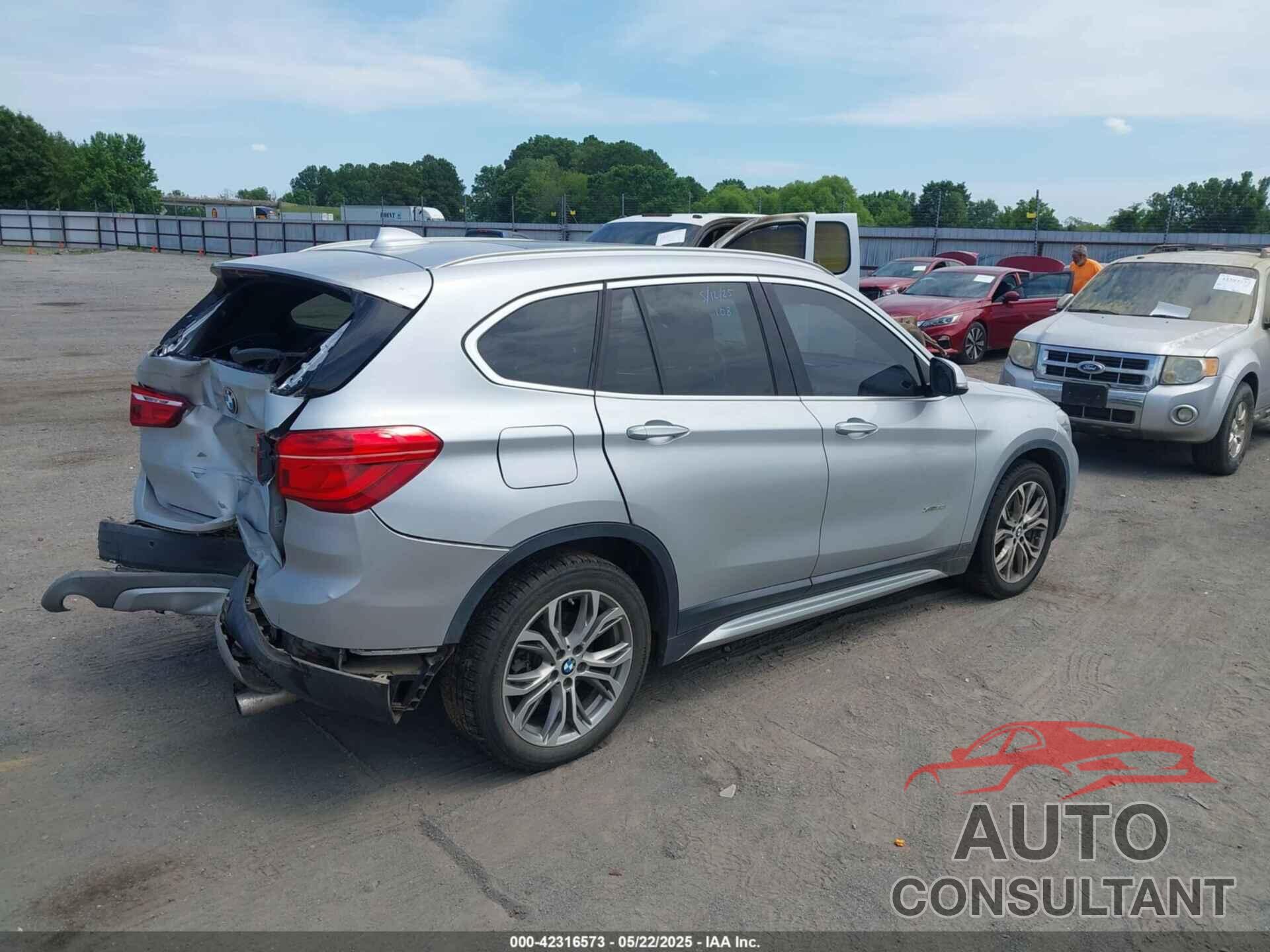 BMW X1 2016 - WBXHT3C32GP889096