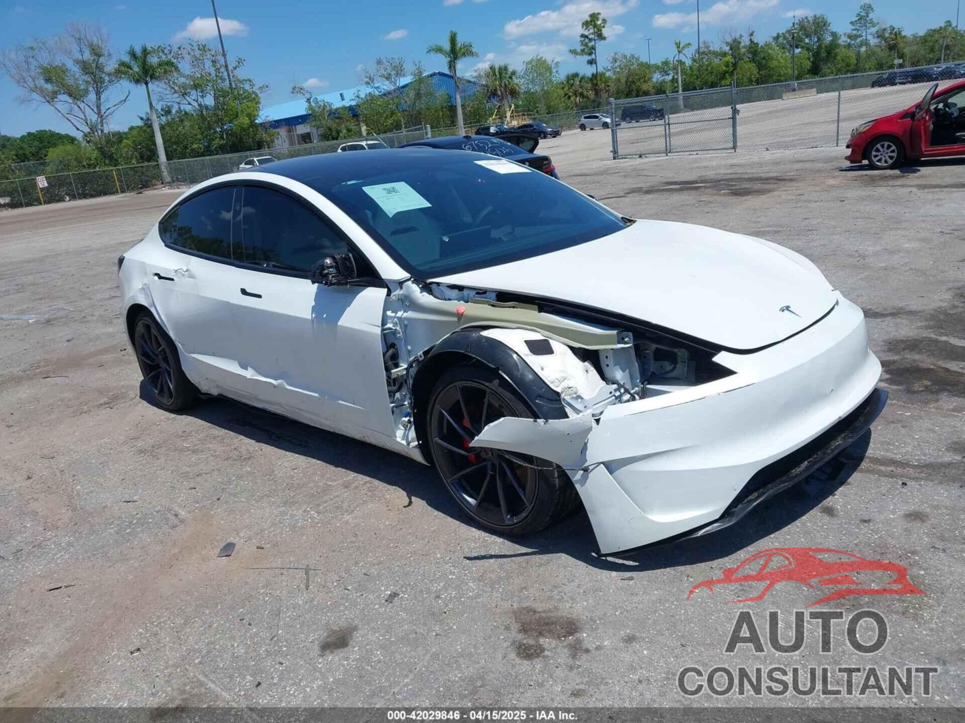 TESLA MODEL 3 2024 - 5YJ3E1ET0RF885497