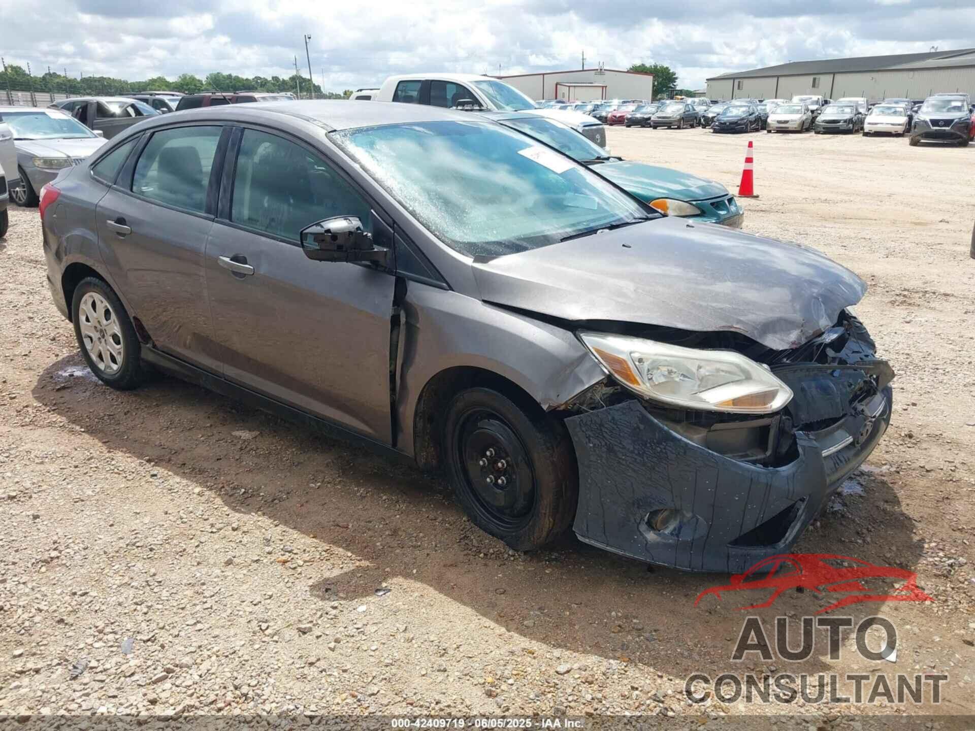 FORD FOCUS 2012 - 1FAHP3F21CL199240