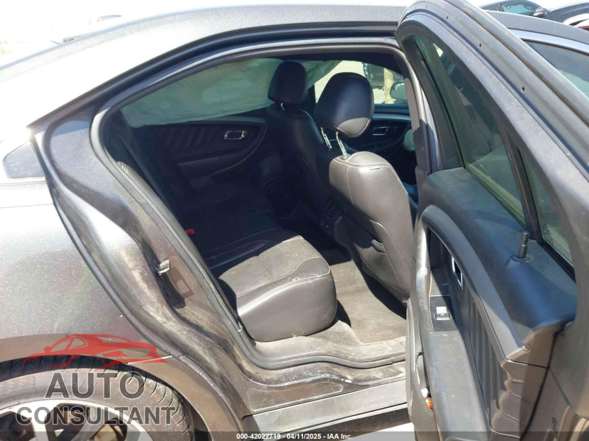 FORD TAURUS 2015 - 1FAHP2E86FG182964
