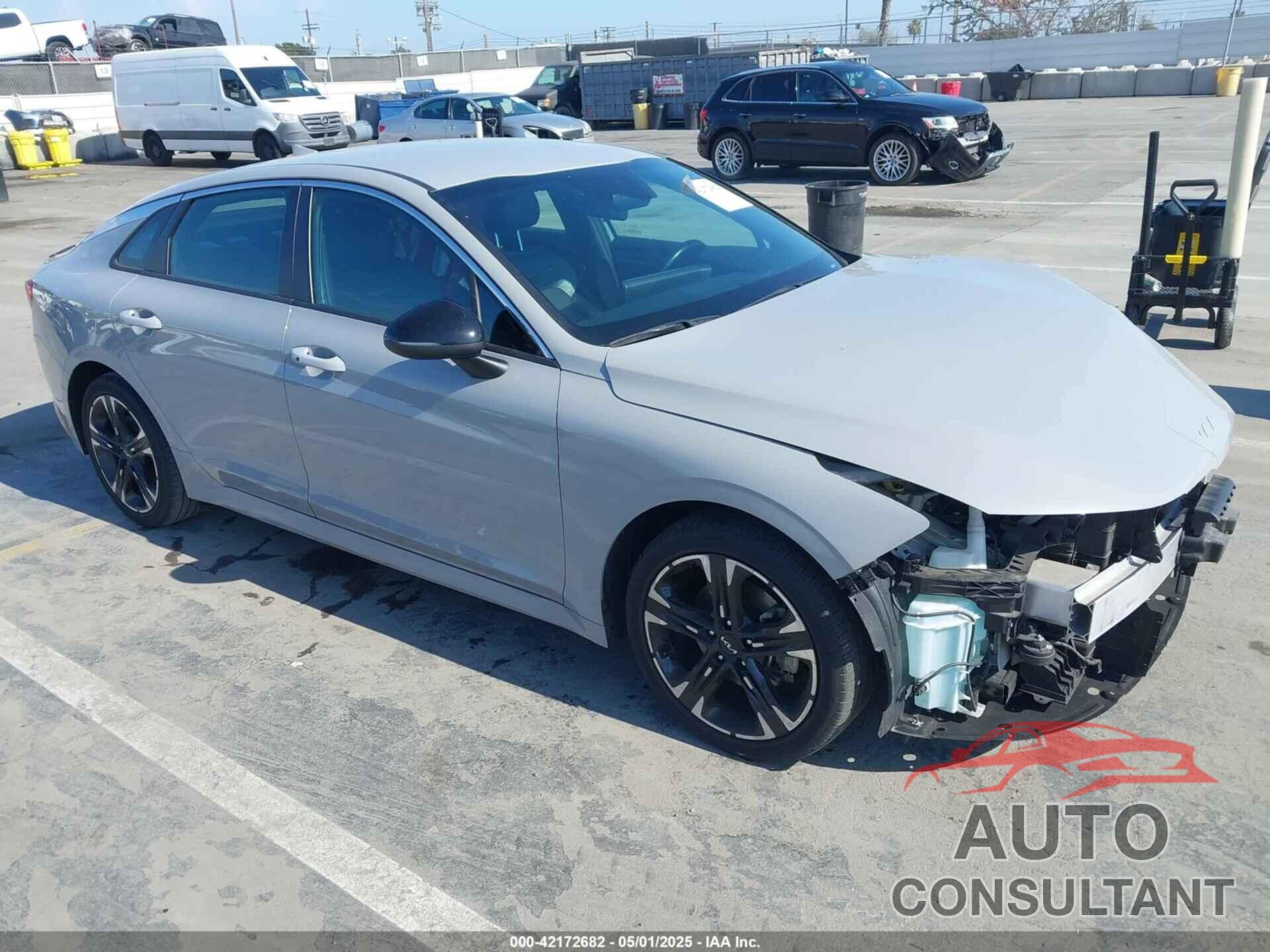 KIA K5 2022 - 5XXG64J28NG126942