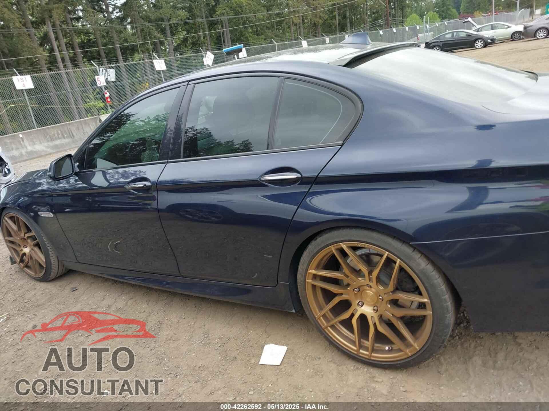 BMW 528I 2015 - WBA5A5C57FD513039