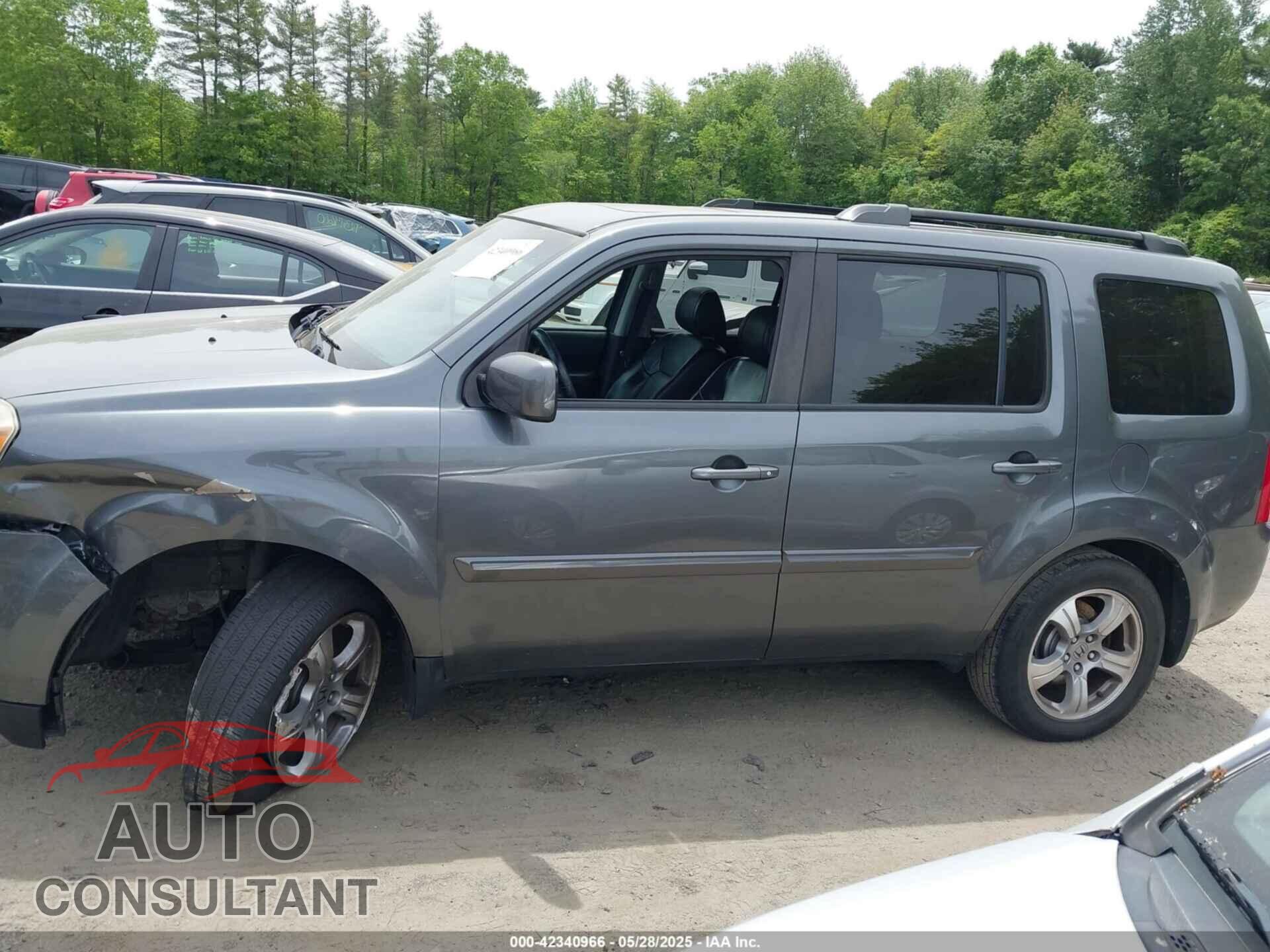 HONDA PILOT 2012 - 5FNYF4H52CB081078