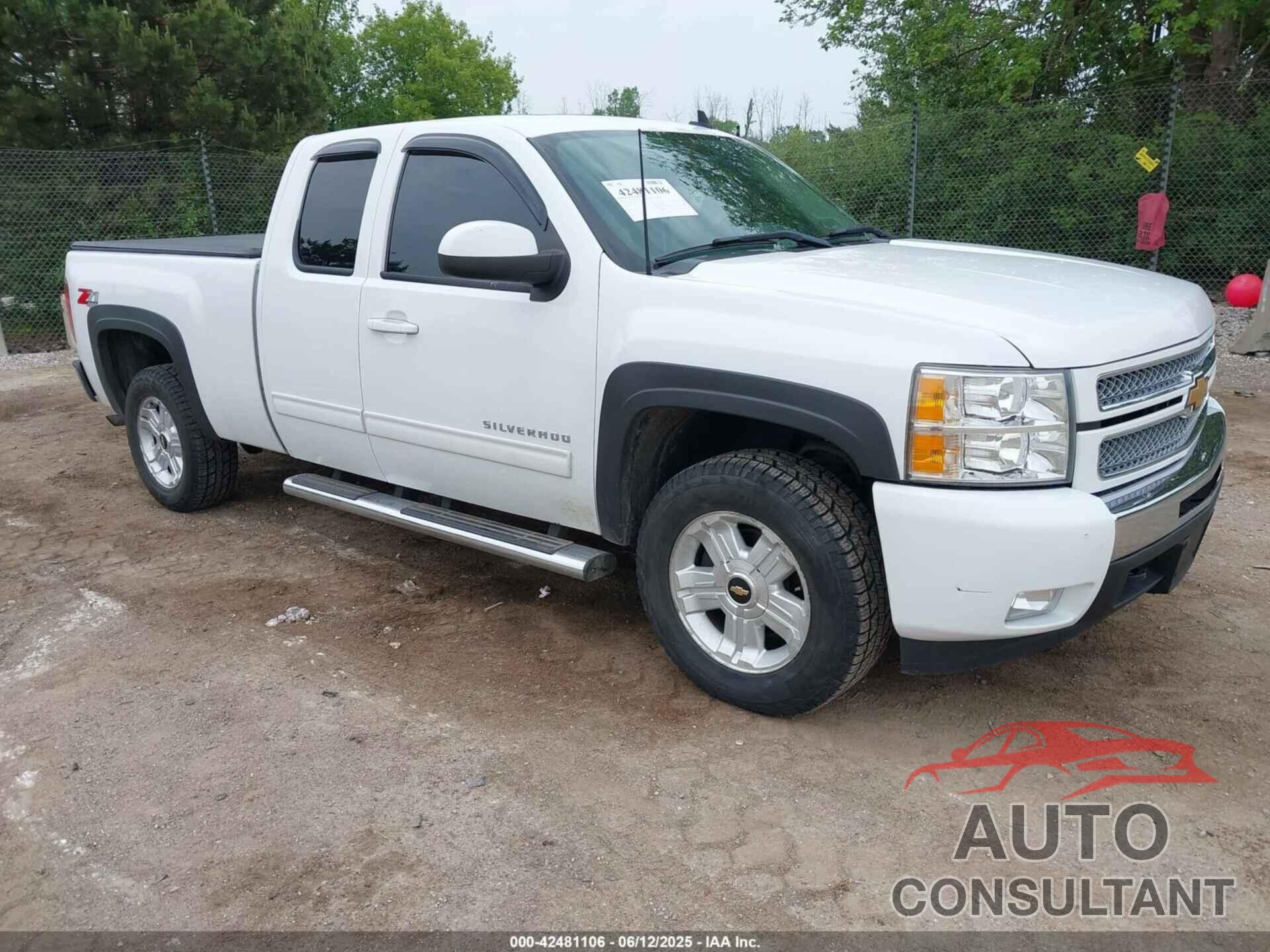 CHEVROLET SILVERADO 1500 2012 - 1GCRKTE78CZ159437