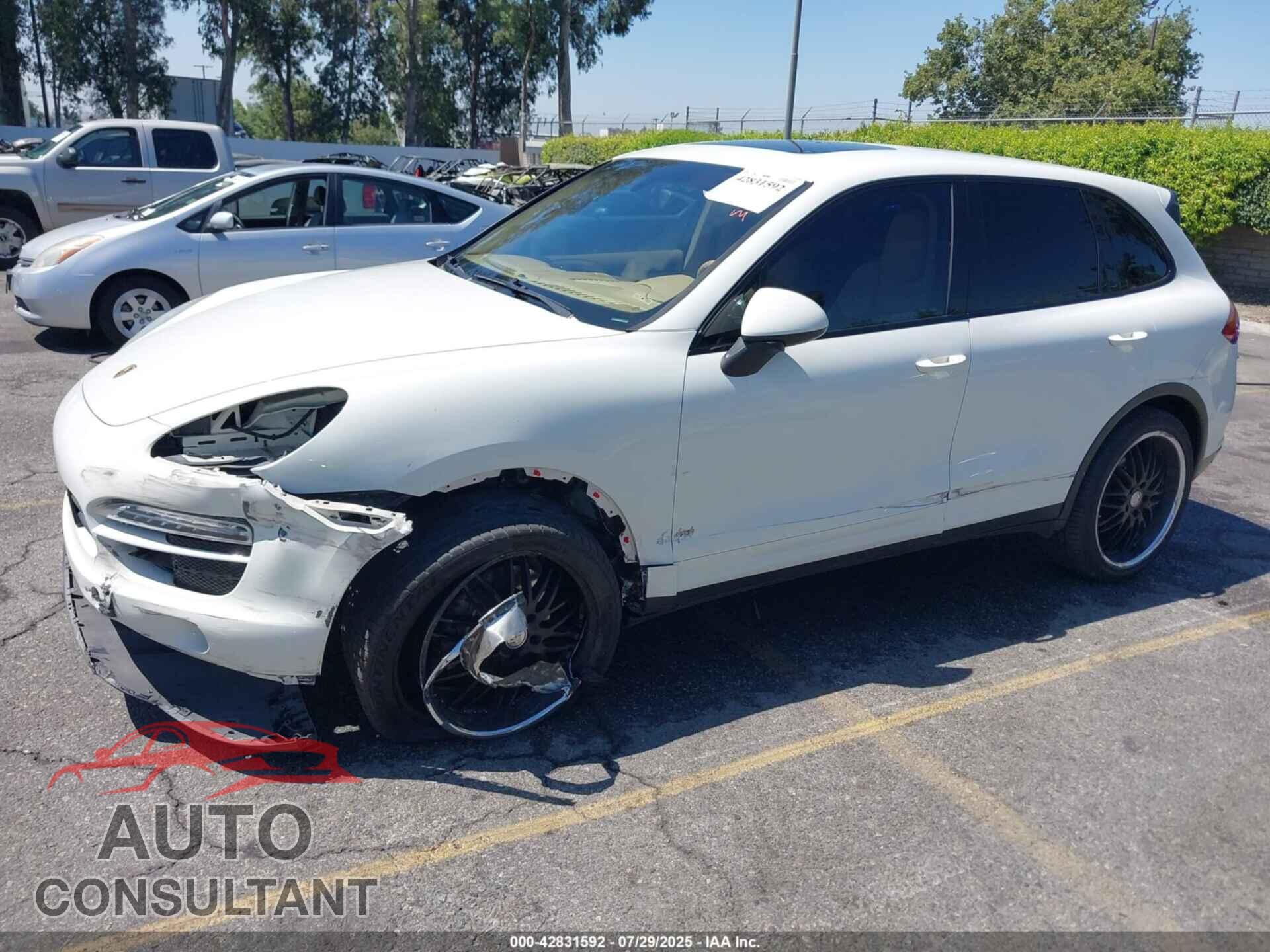 PORSCHE CAYENNE 2011 - WP1AA2A2XBLA01444