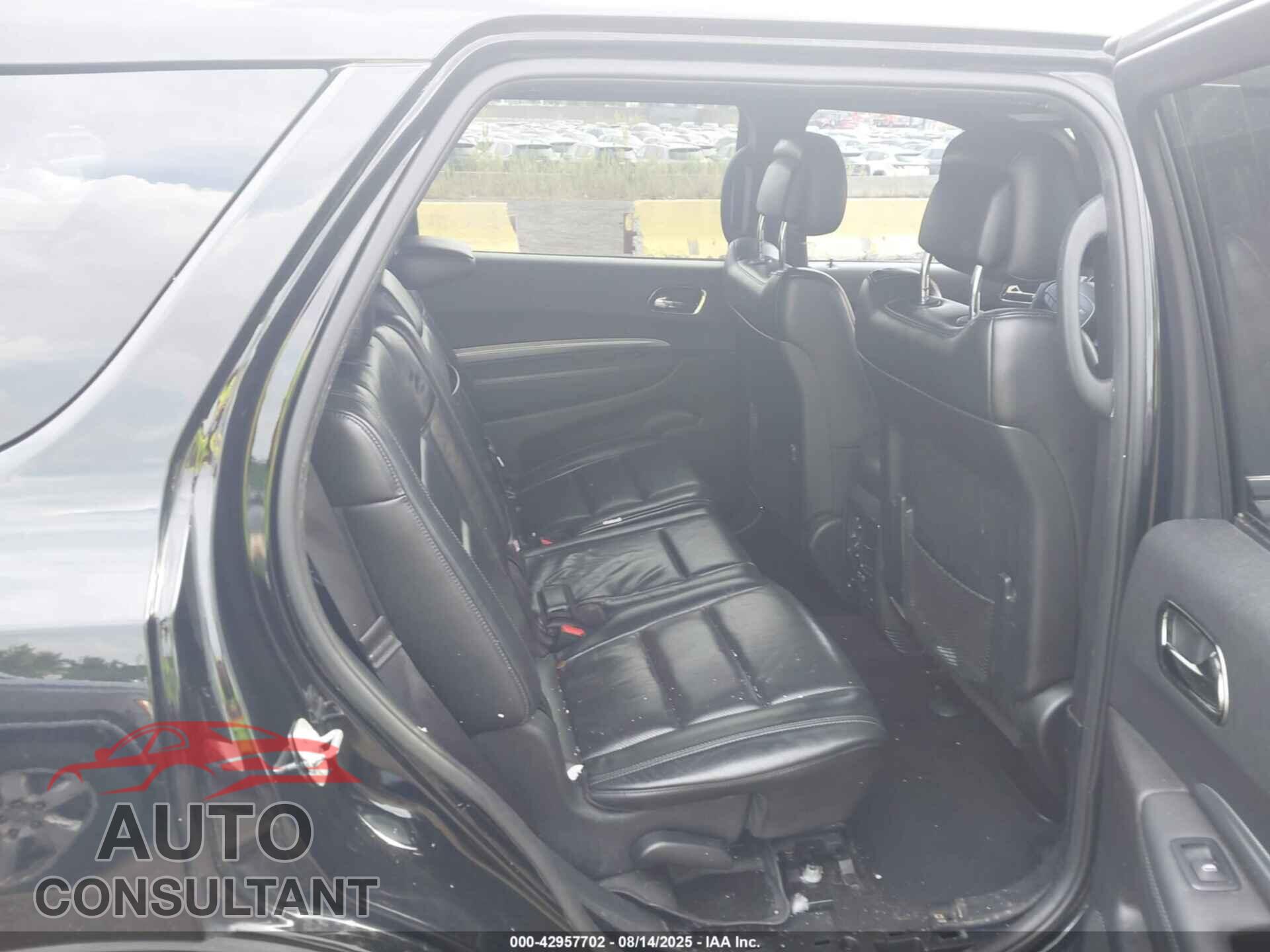 DODGE DURANGO 2019 - 1C4SDJCT5KC676602