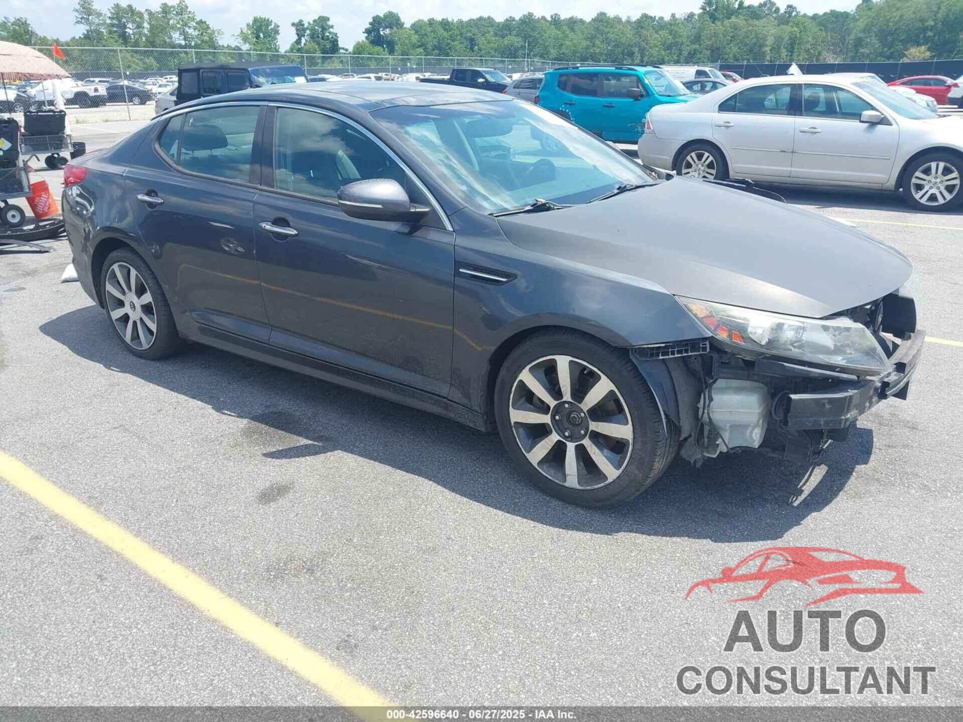 KIA OPTIMA 2011 - KNAGR4A62B5117046