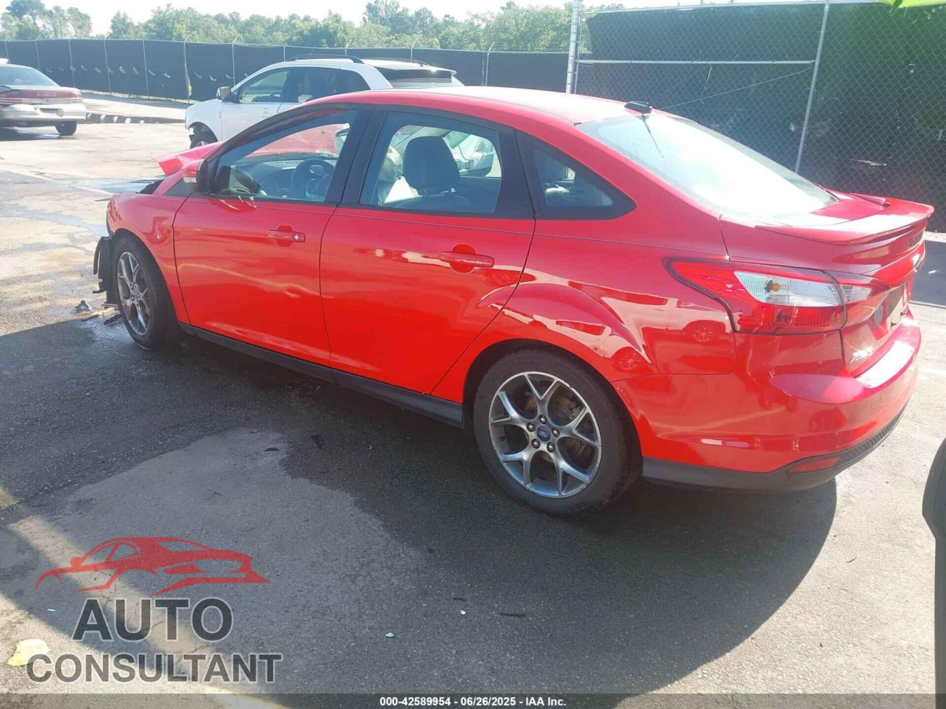 FORD FOCUS 2014 - 1FADP3F24EL222981