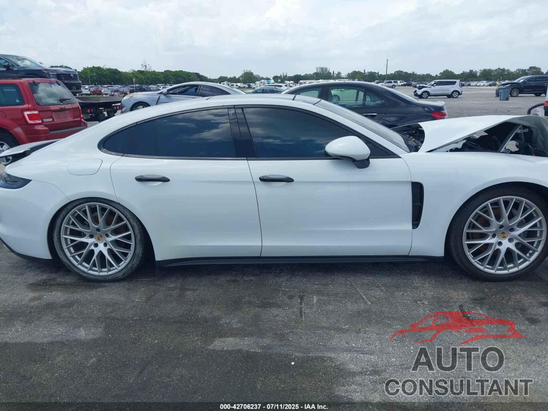 PORSCHE PANAMERA 2017 - WP0AA2A73HL103786