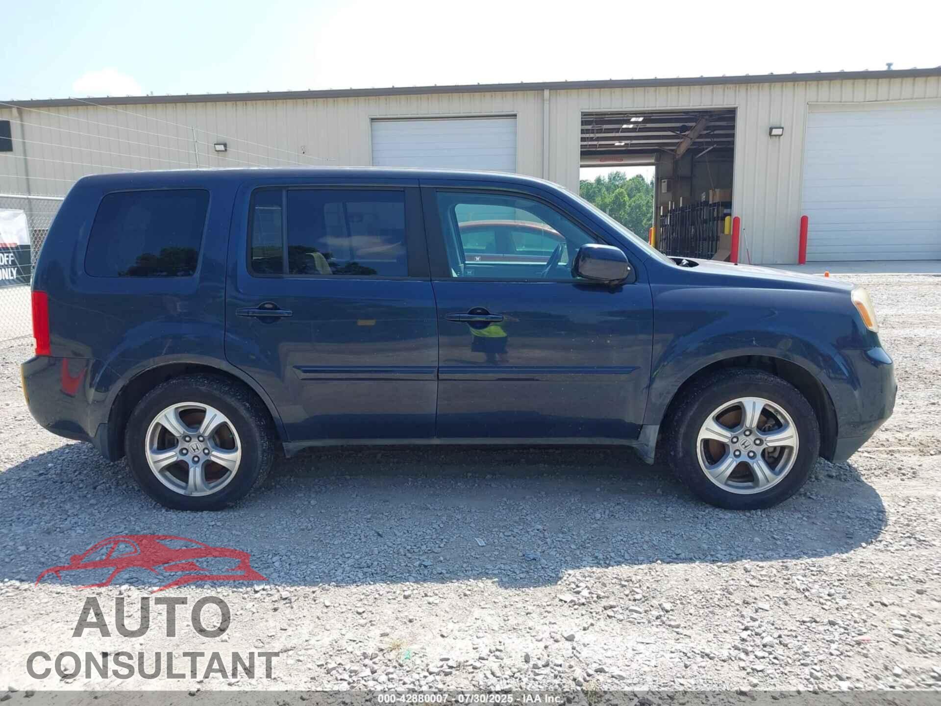 HONDA PILOT 2012 - 5FNYF4H42CB022152