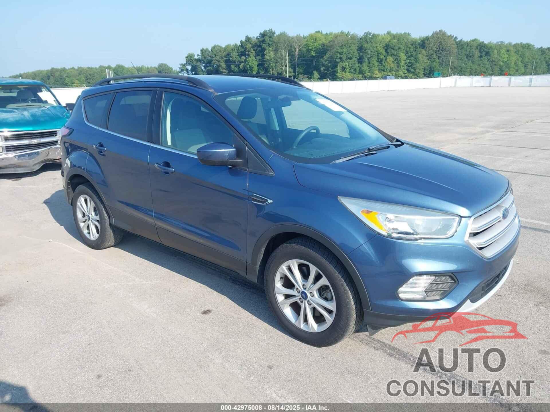 FORD ESCAPE 2018 - 1FMCU9GD7JUC01818