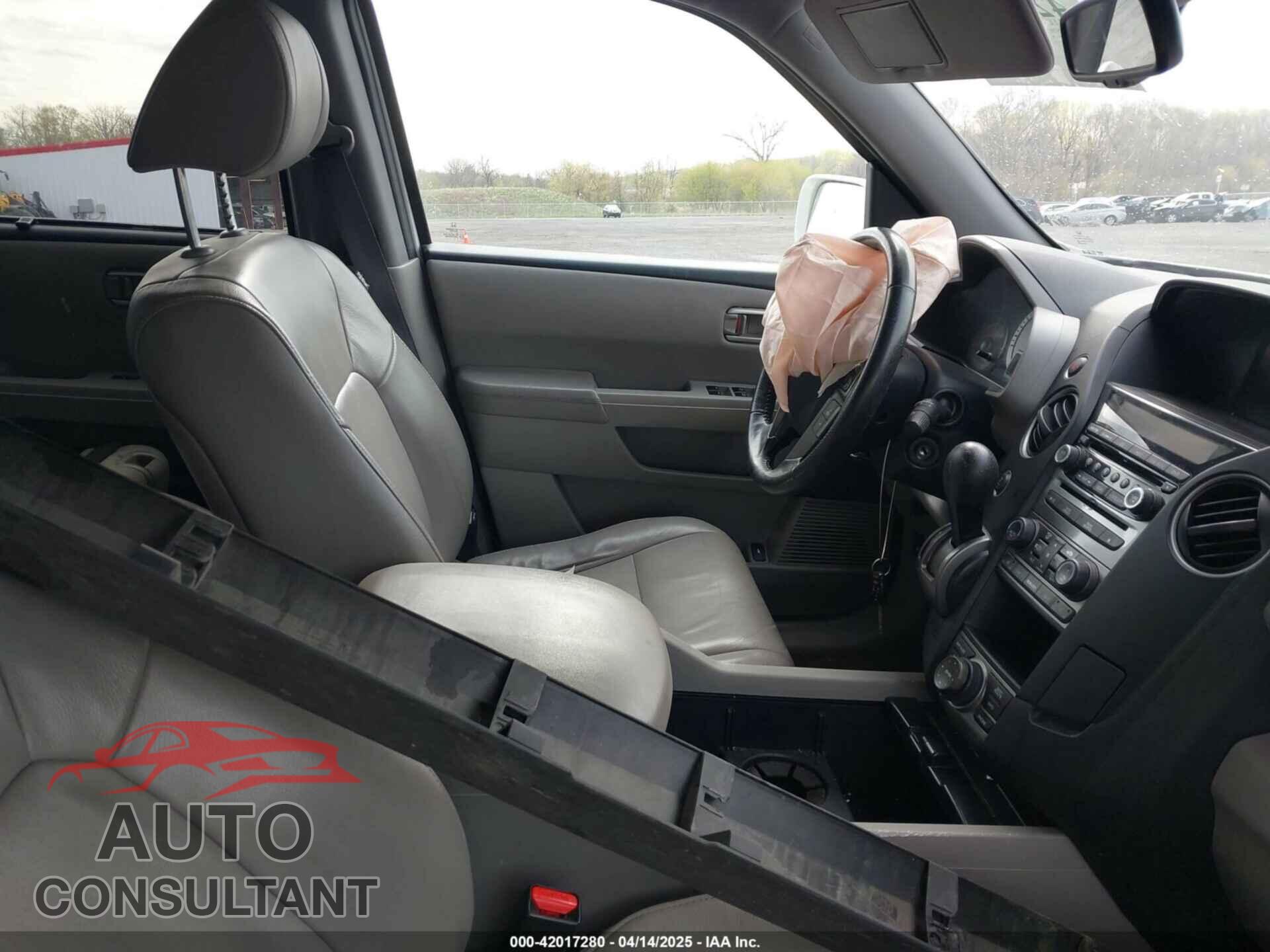 HONDA PILOT 2014 - 5FNYF4H97EB046879
