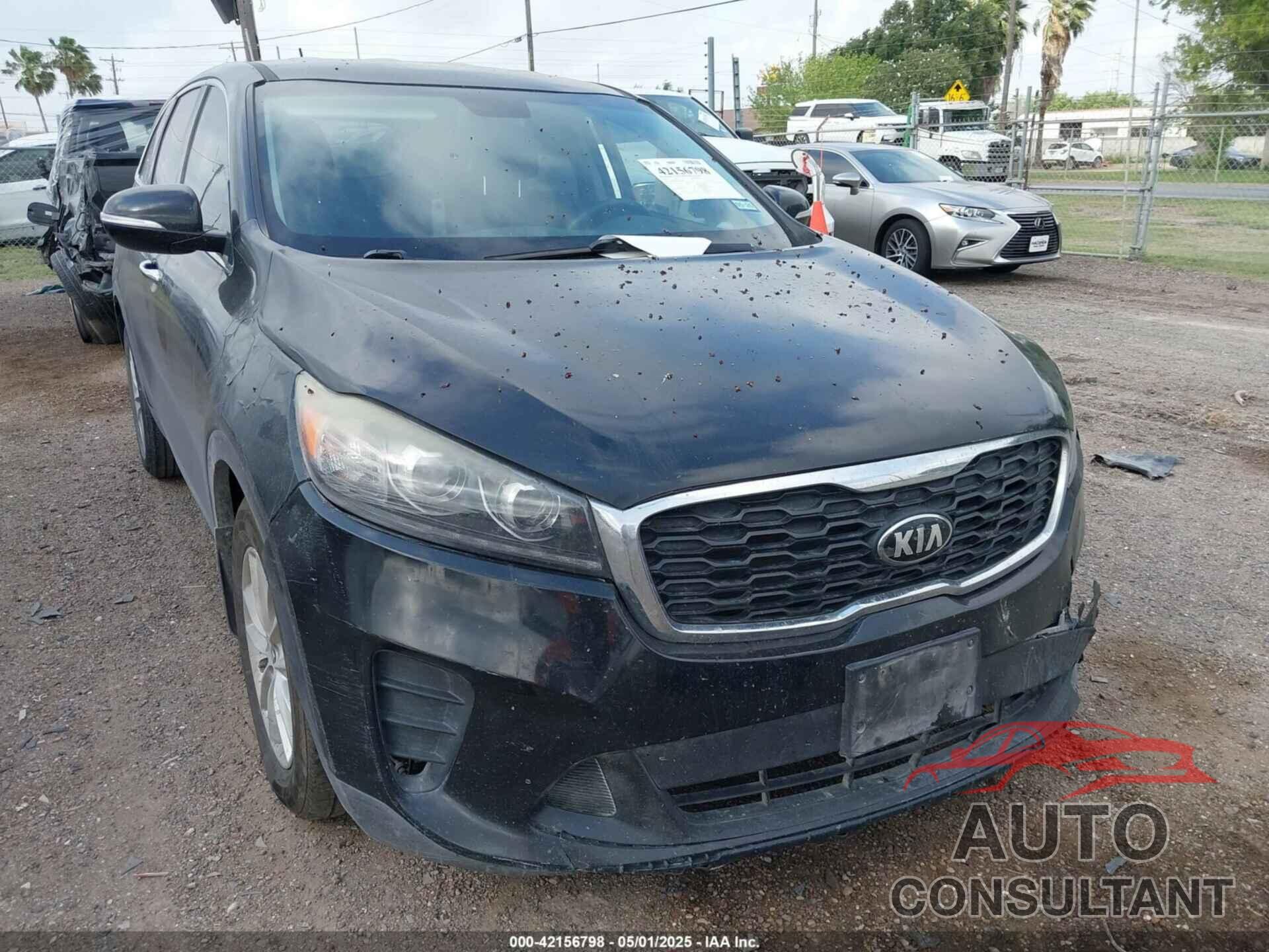 KIA SORENTO 2019 - 5XYPG4A30KG560480
