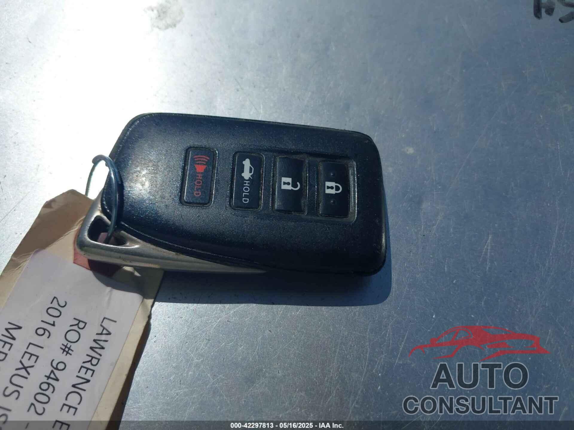 LEXUS IS 200T 2016 - JTHBA1D2XG5015303