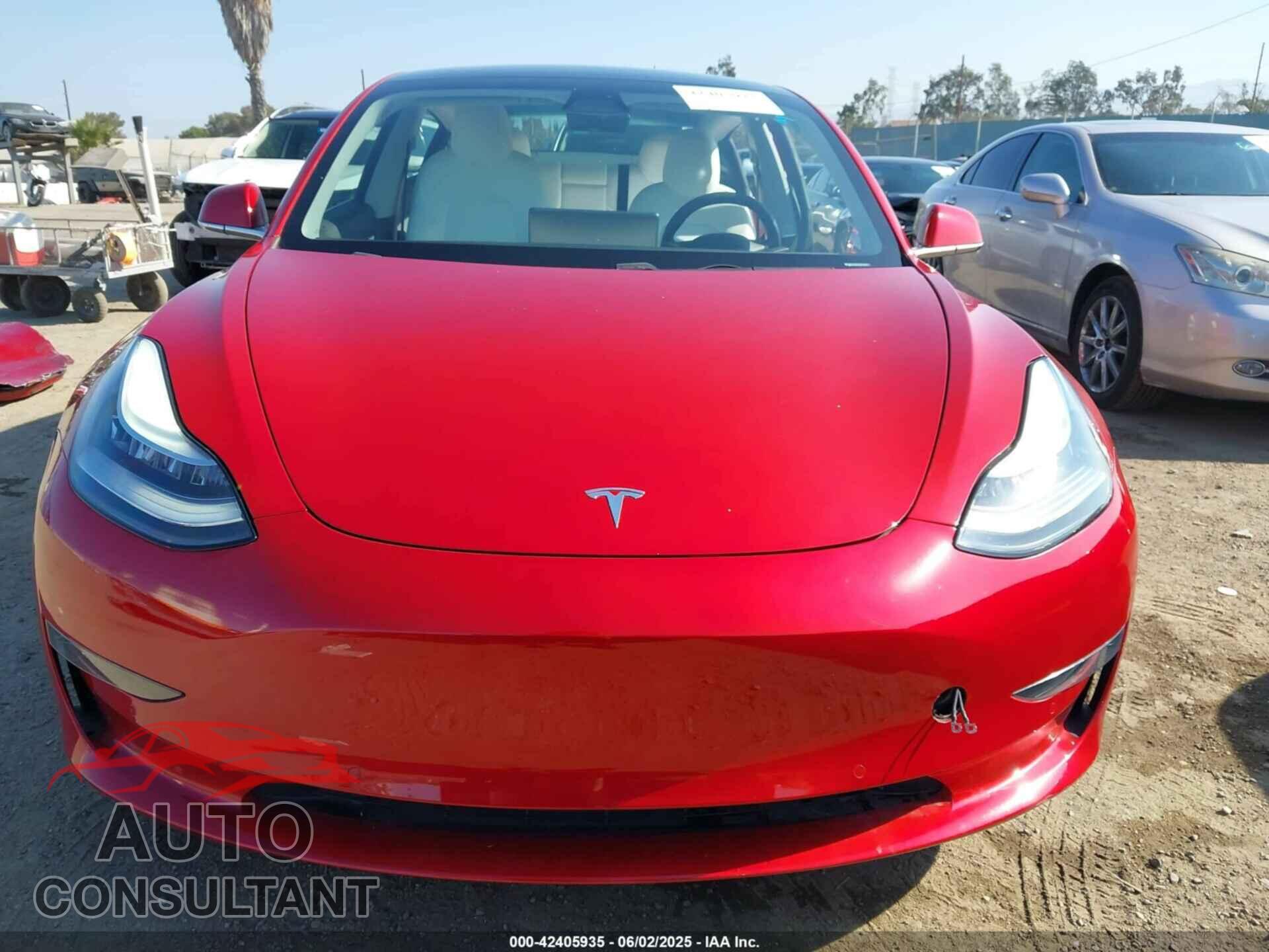 TESLA MODEL 3 2020 - 5YJ3E1EA5LF710197