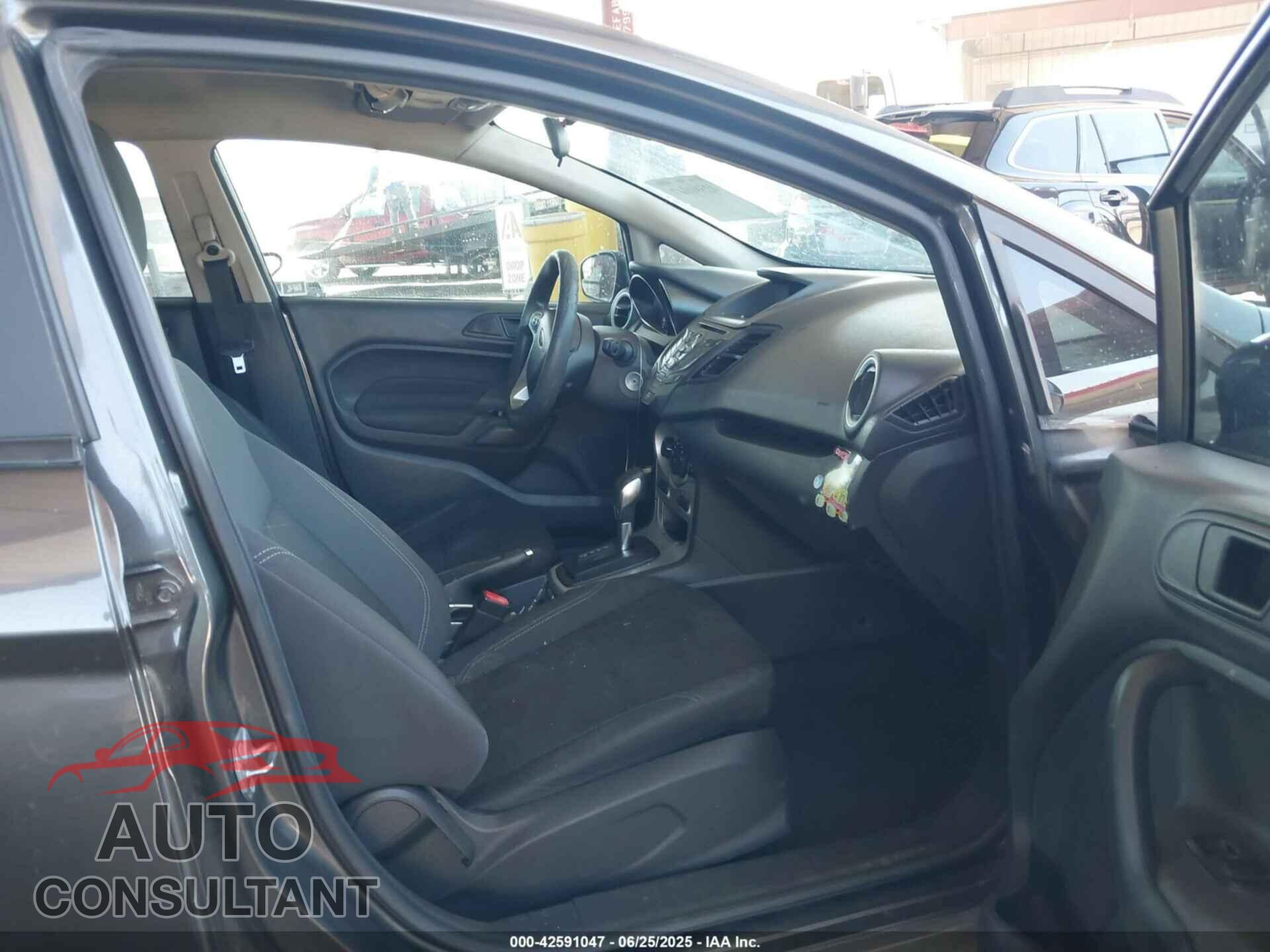 FORD FIESTA 2017 - 3FADP4EJ2HM170378