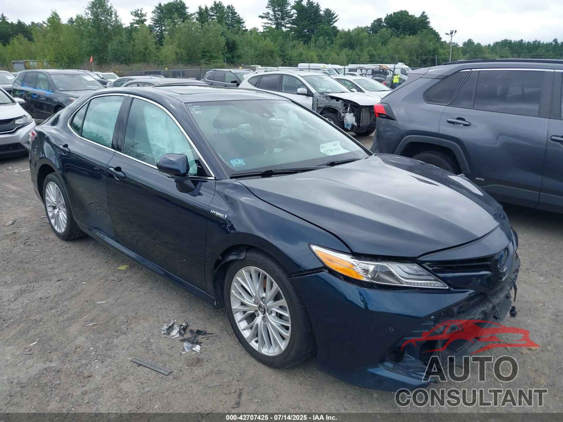 TOYOTA CAMRY 2020 - 4T1F31AK7LU521801