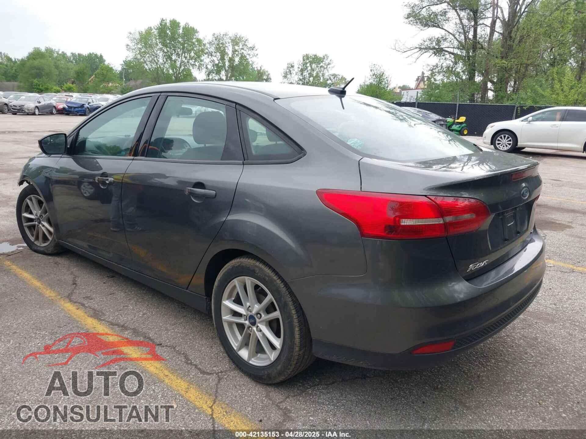 FORD FOCUS 2017 - 1FADP3F23HL304303