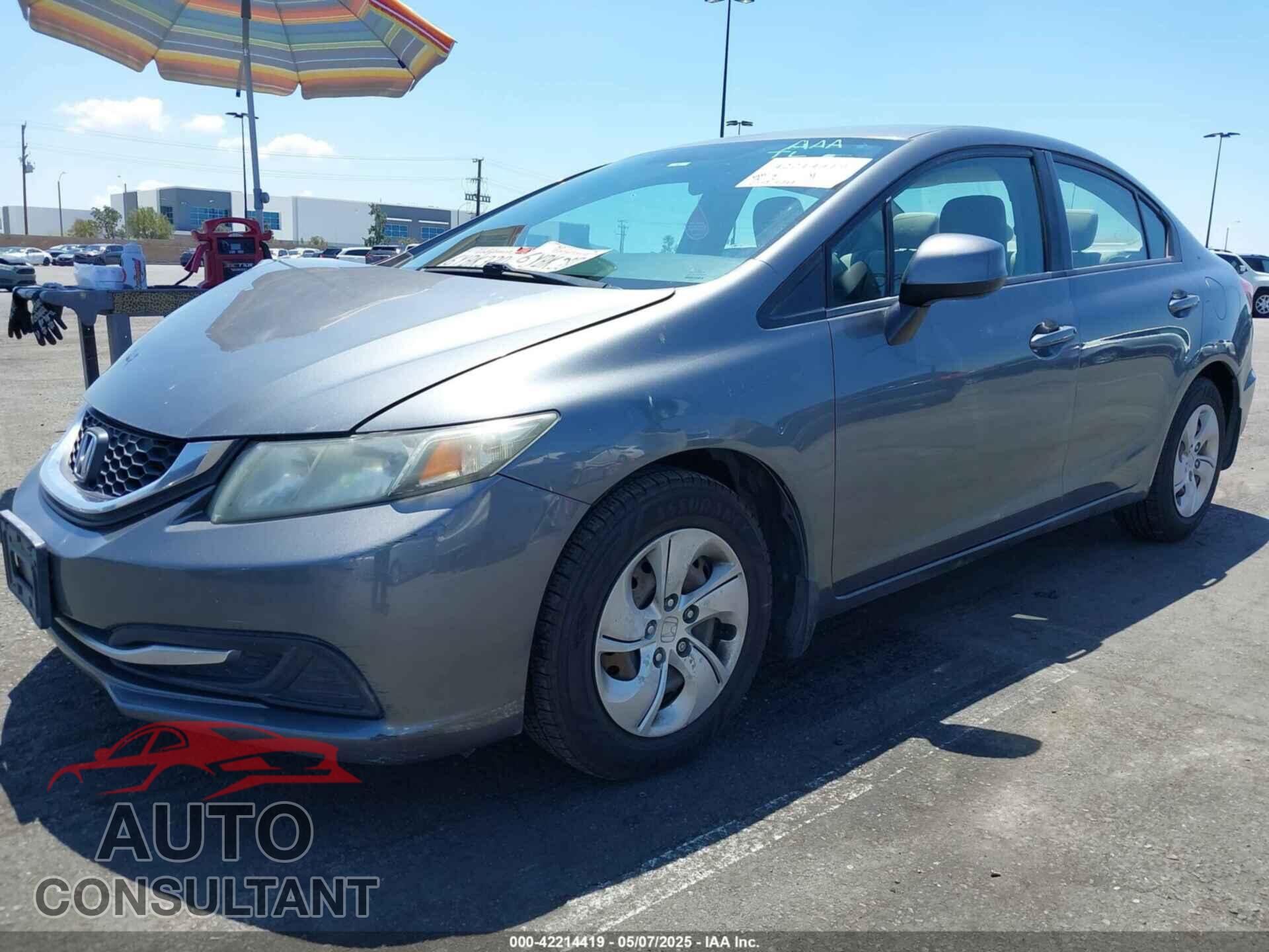 HONDA CIVIC 2013 - 19XFB2F55DE209556
