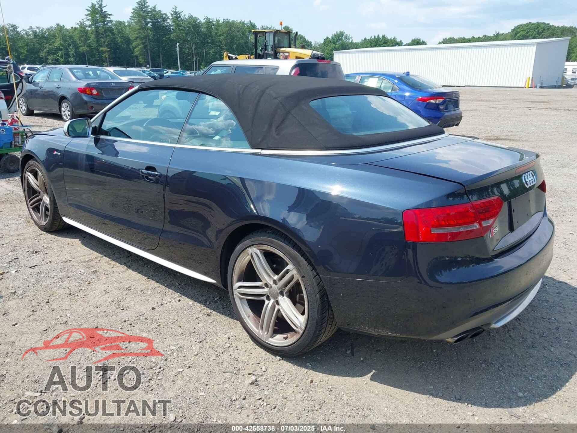 AUDI S5 2012 - WAUVGAFH1CN002333