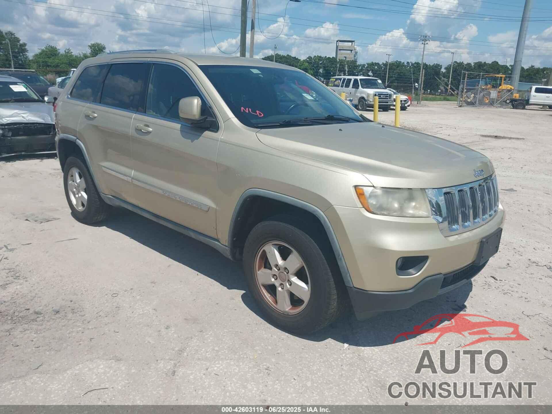 JEEP GRAND CHEROKEE 2011 - 1J4RR4GG9BC734574