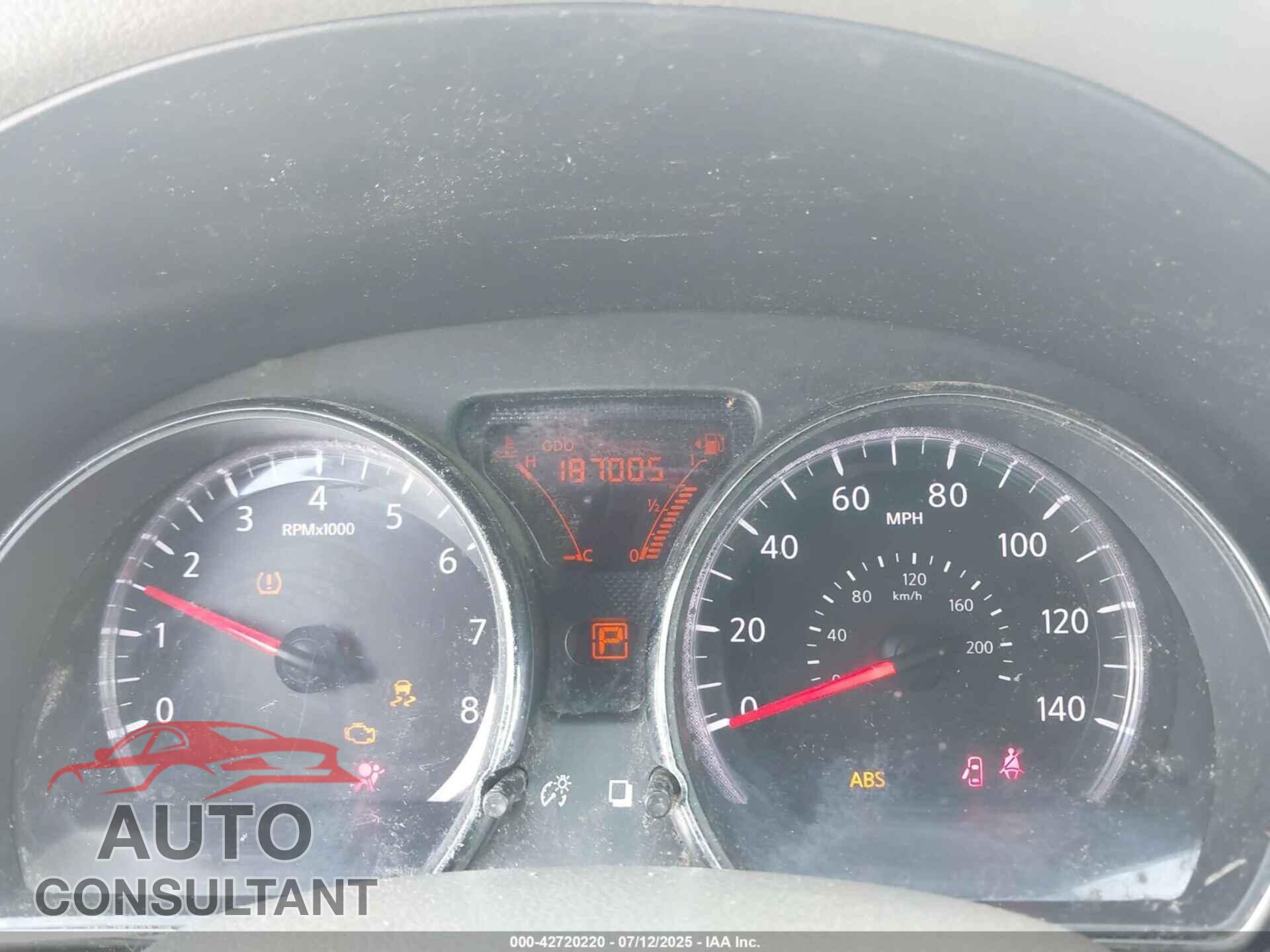 NISSAN VERSA 2012 - 3N1CN7AP6CL915352