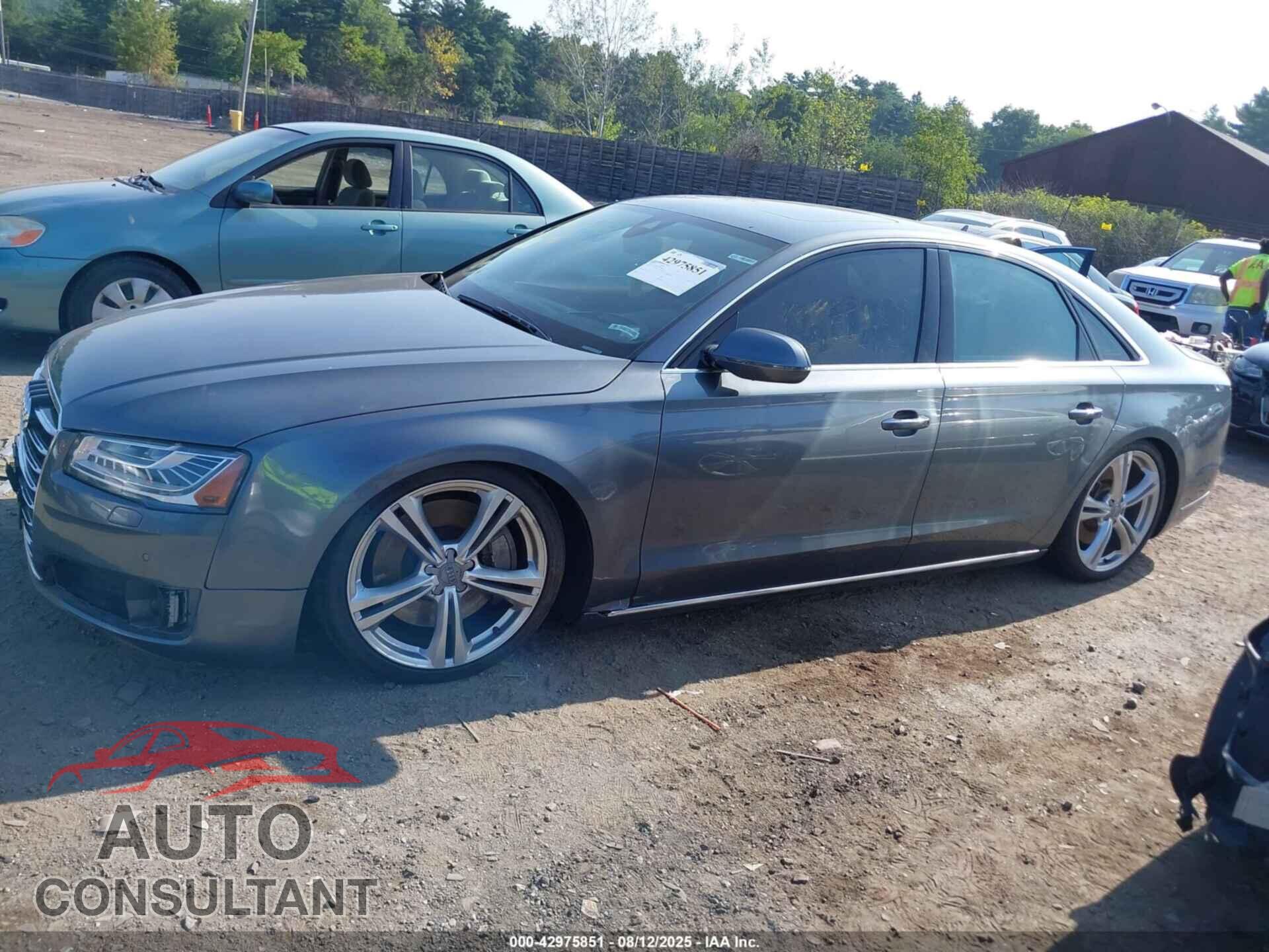 AUDI A8 2015 - WAUJGAFD0FN006762
