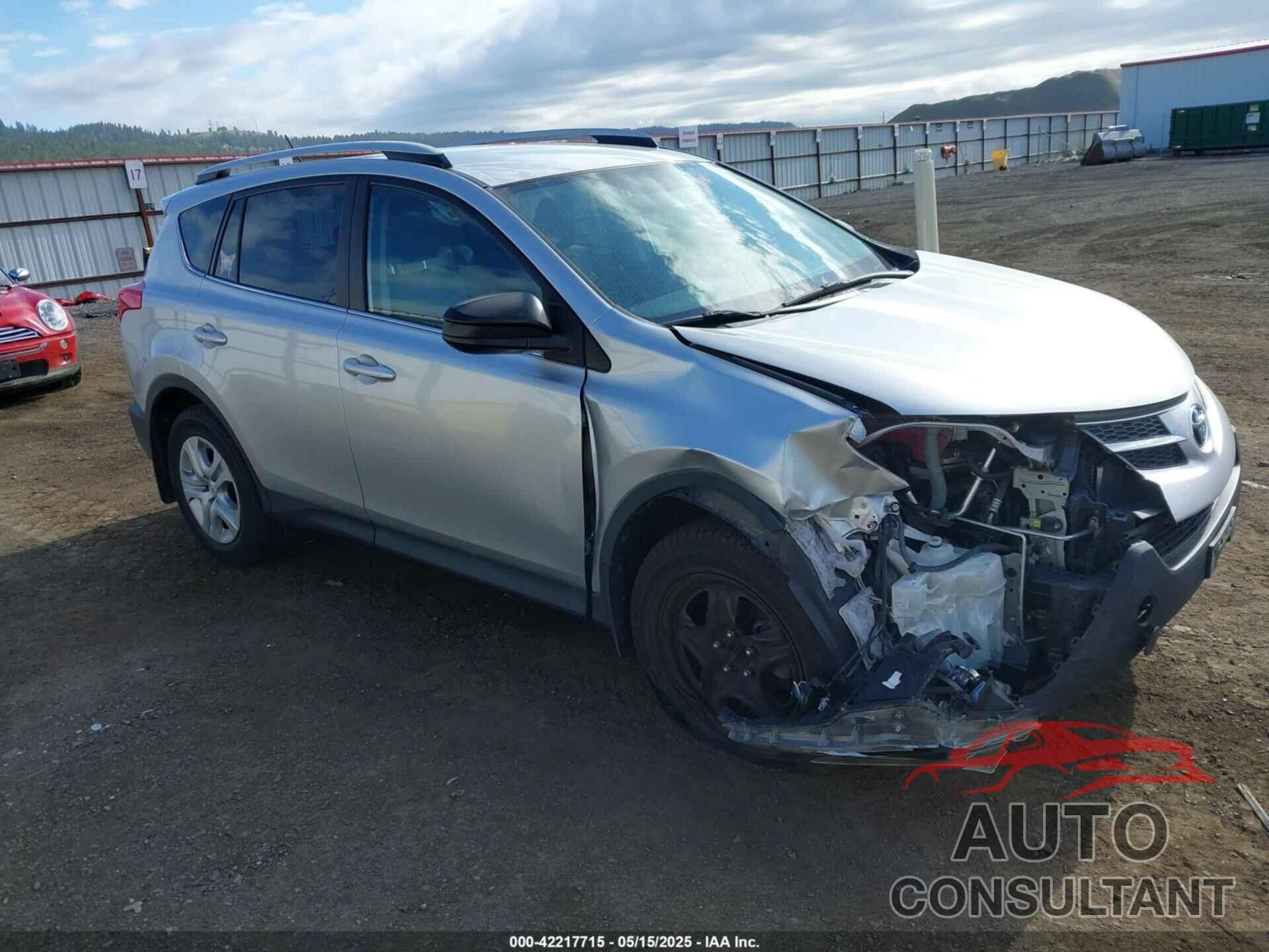 TOYOTA RAV4 2015 - 2T3BFREV1FW291581