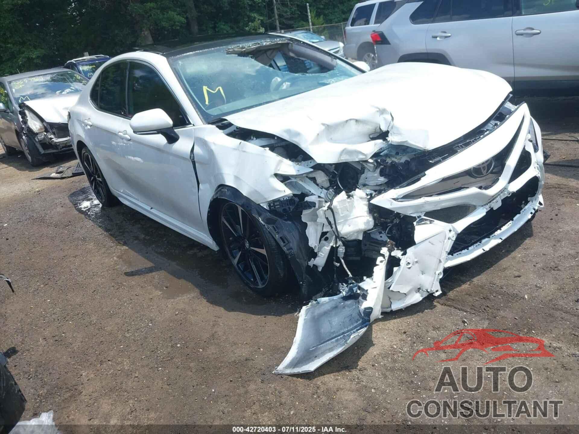 TOYOTA CAMRY 2019 - 4T1B61HK3KU796950