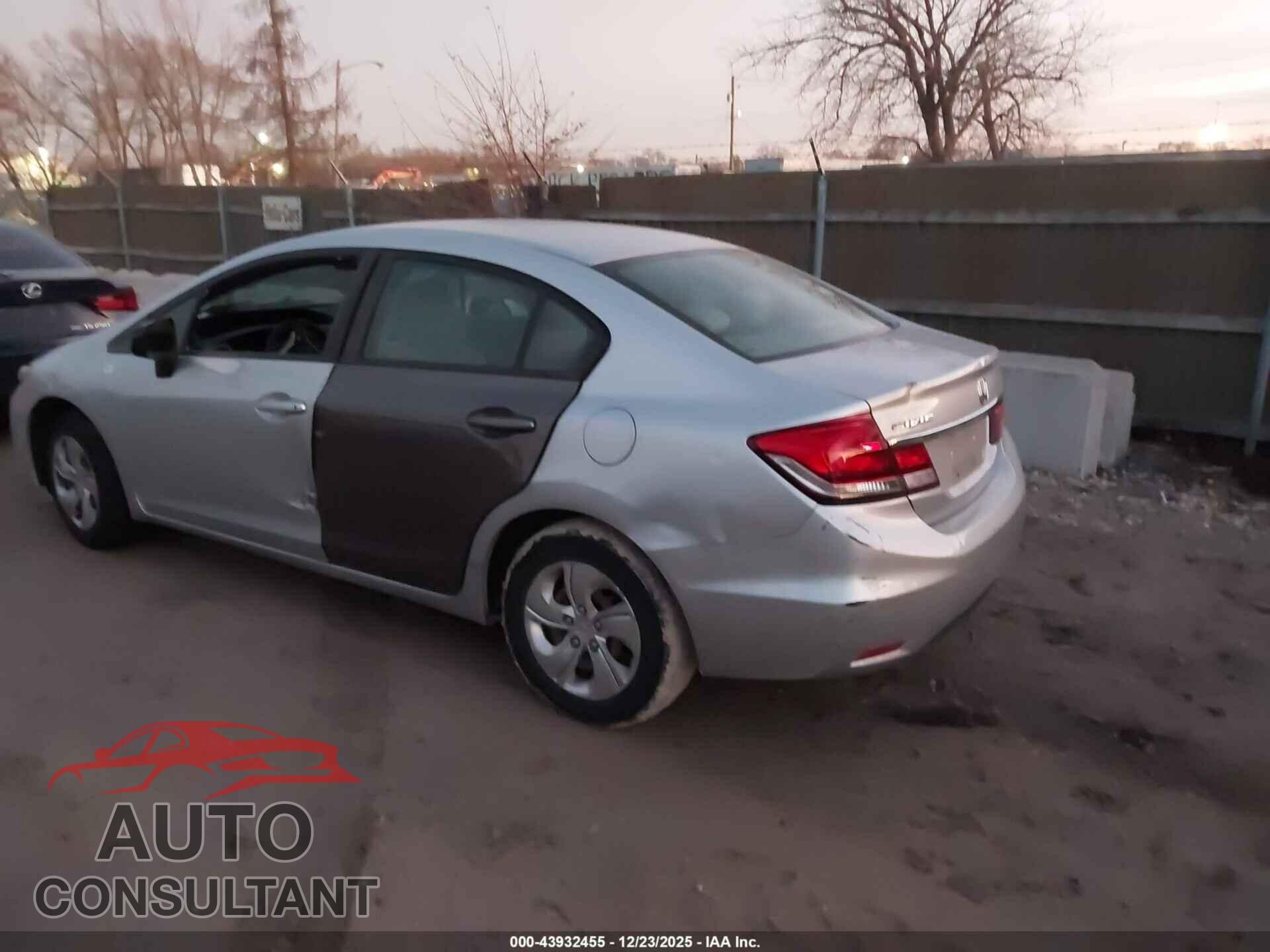 HONDA CIVIC 2014 - 19XFB2F53EE009969