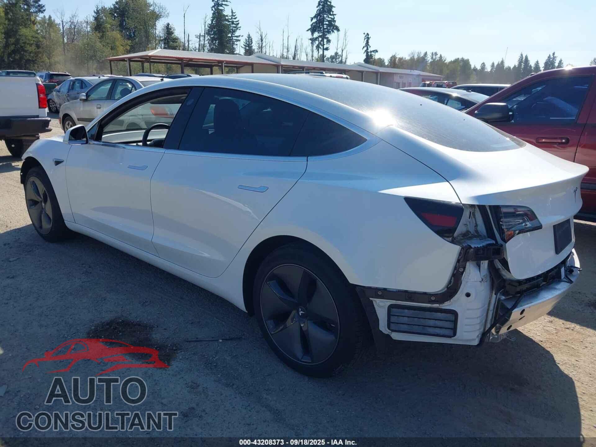 TESLA MODEL 3 2020 - 5YJ3E1EA7LF660287