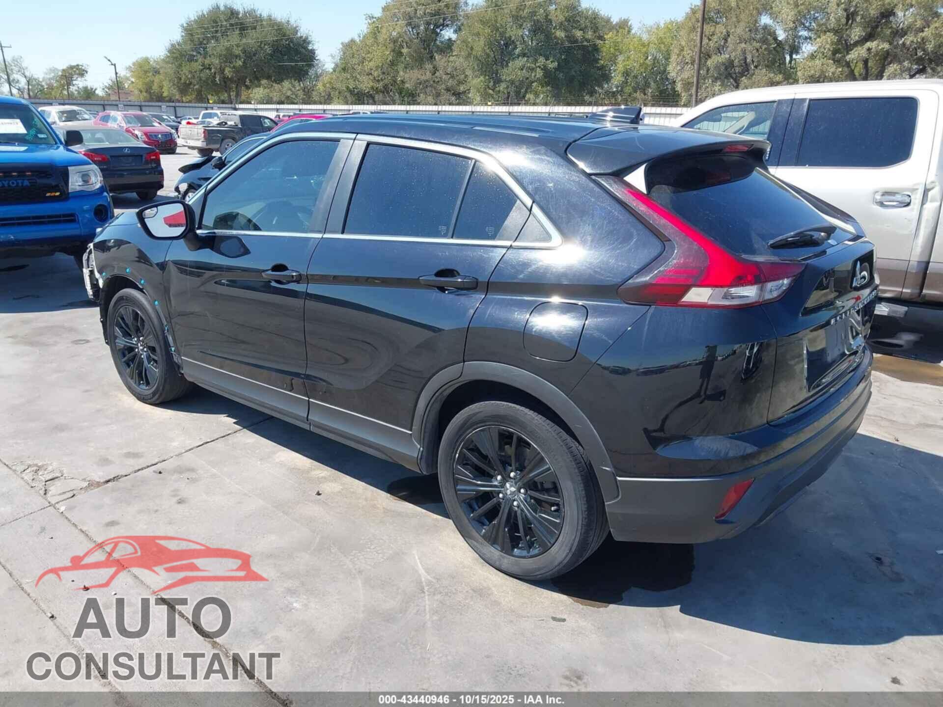 MITSUBISHI ECLIPSE CROSS 2022 - JA4ASVAA0NZ046492