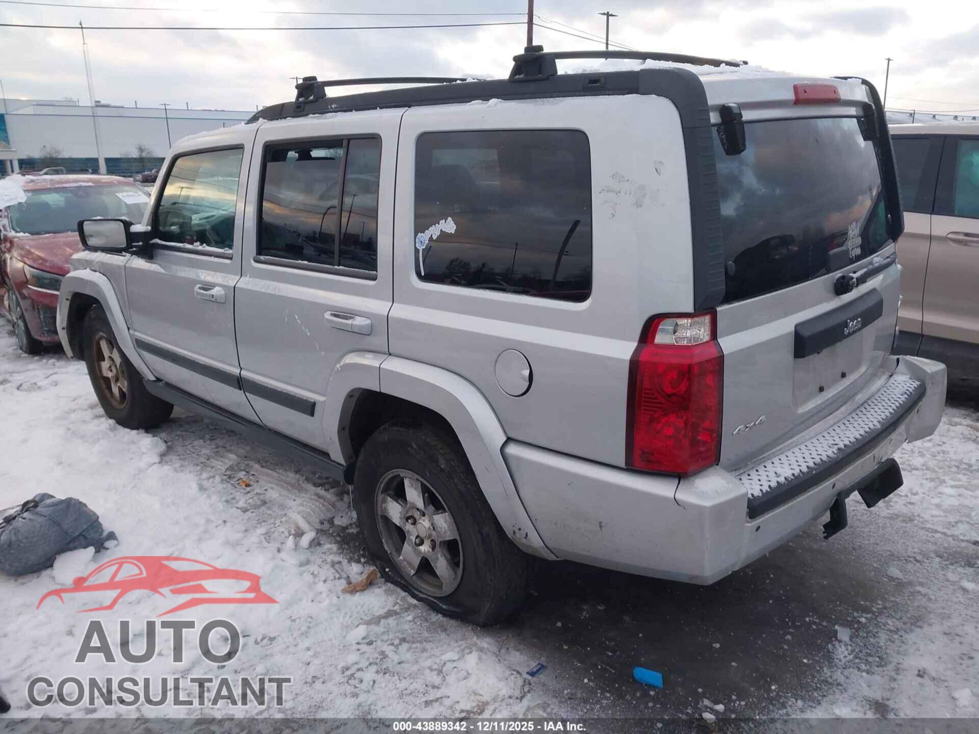 JEEP COMMANDER 2009 - 1J8HG48K09C519128