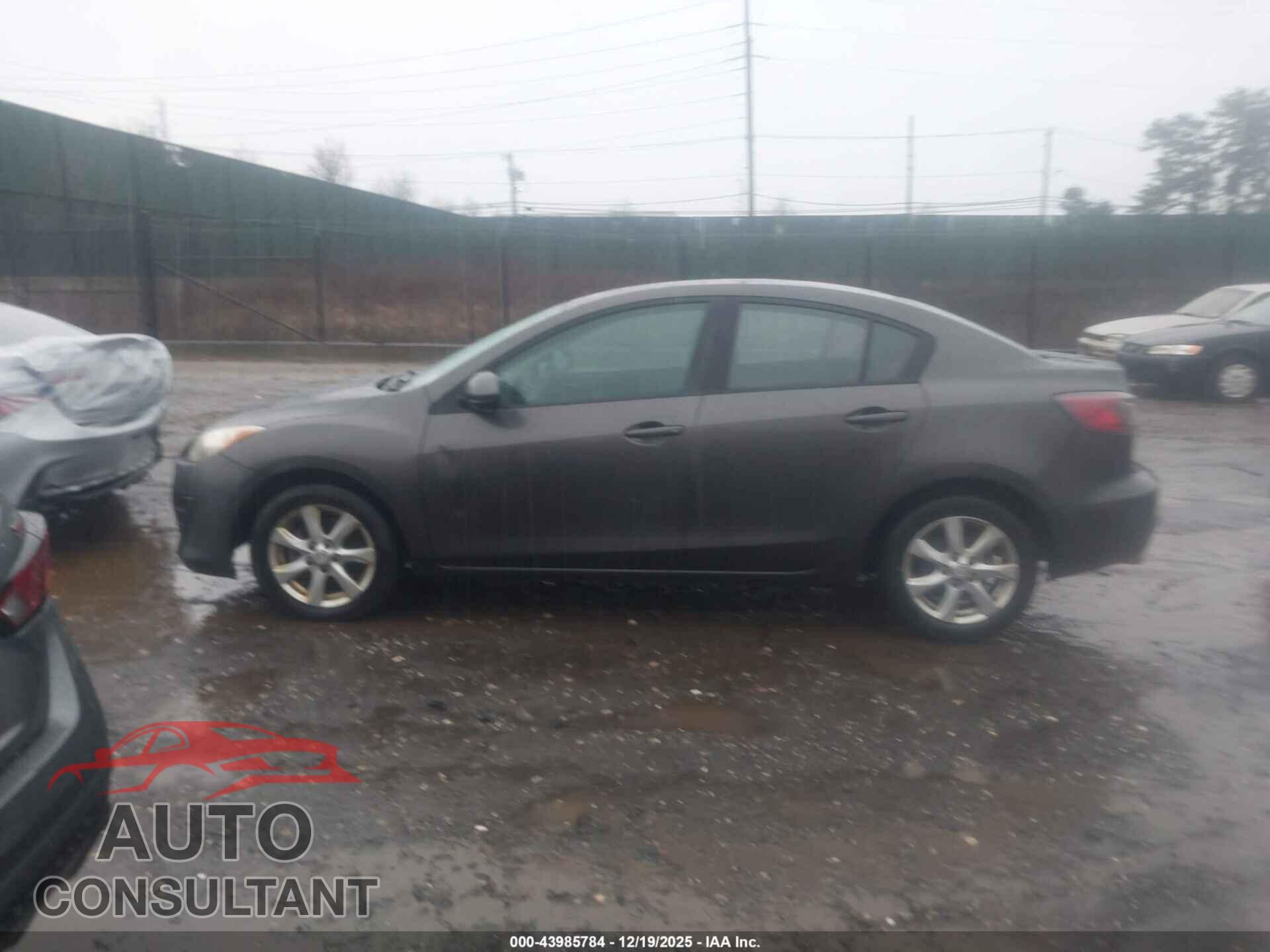 MAZDA MAZDA3 2010 - JM1BL1SG8A1104862