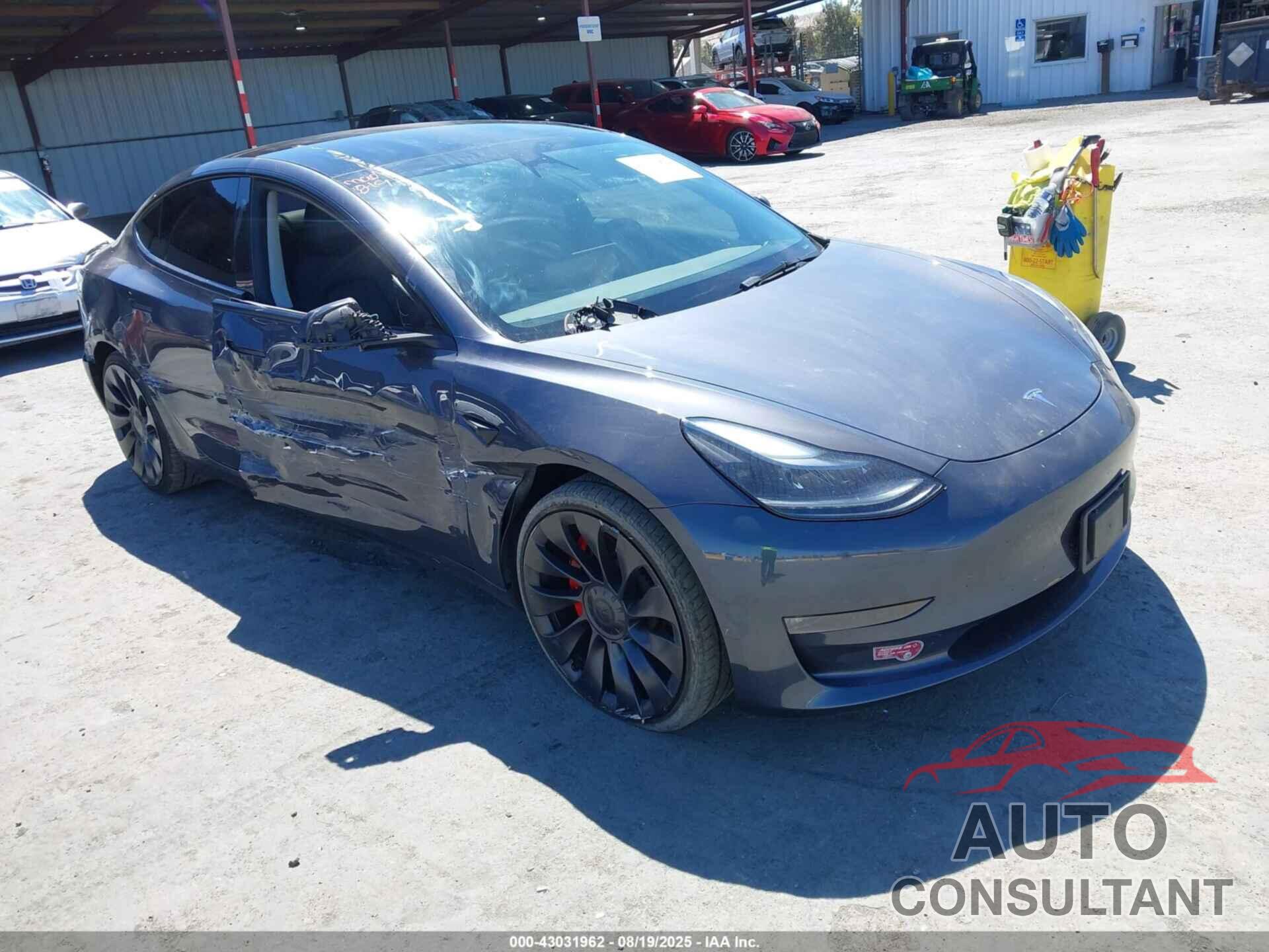 TESLA MODEL 3 2023 - 5YJ3E1EC8PF635843