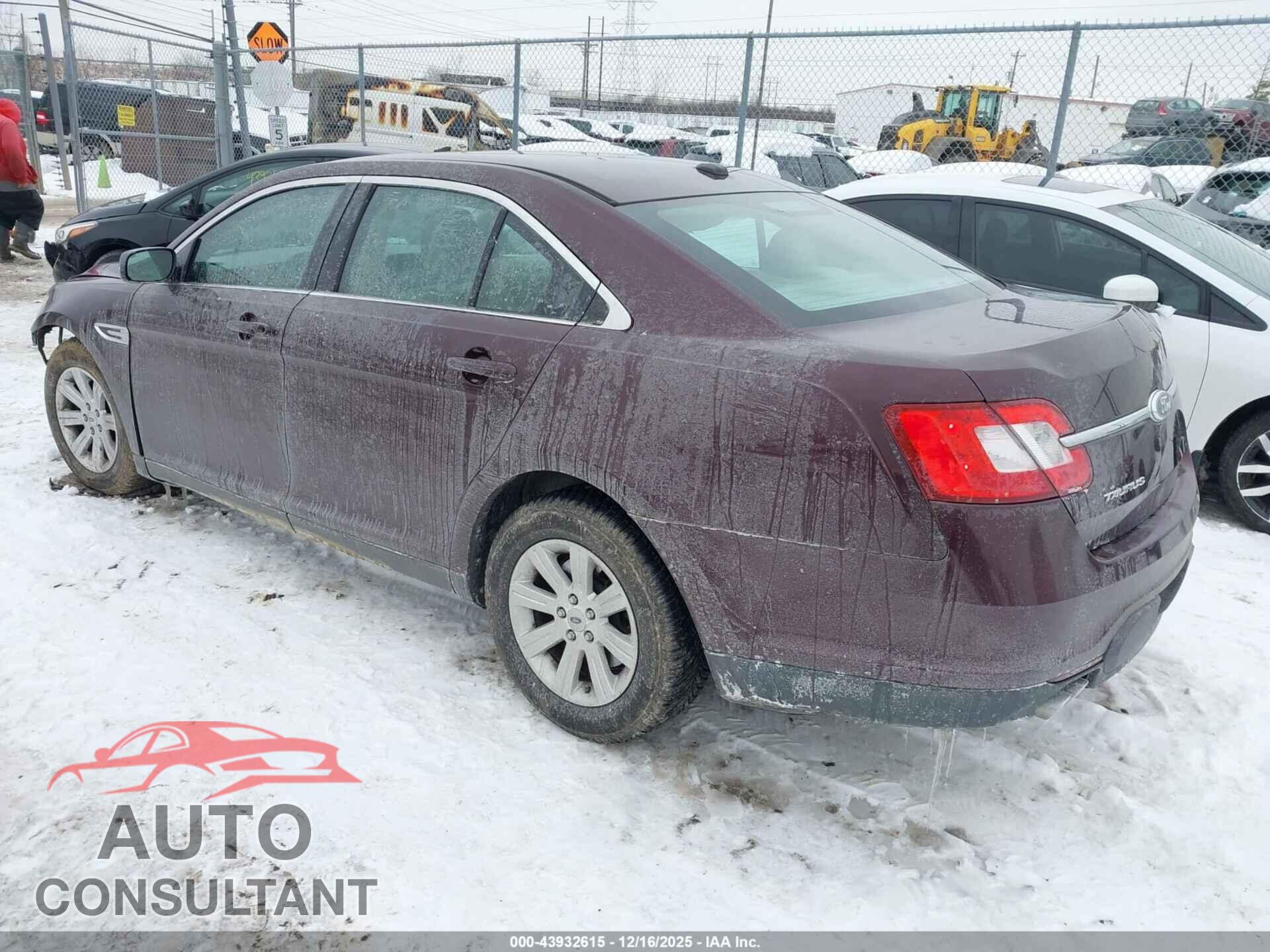 FORD TAURUS 2011 - 1FAHP2DW2BG135523