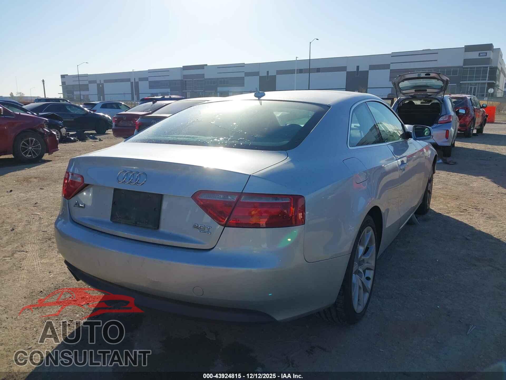 AUDI A5 2011 - WAUCFAFR4BA008961