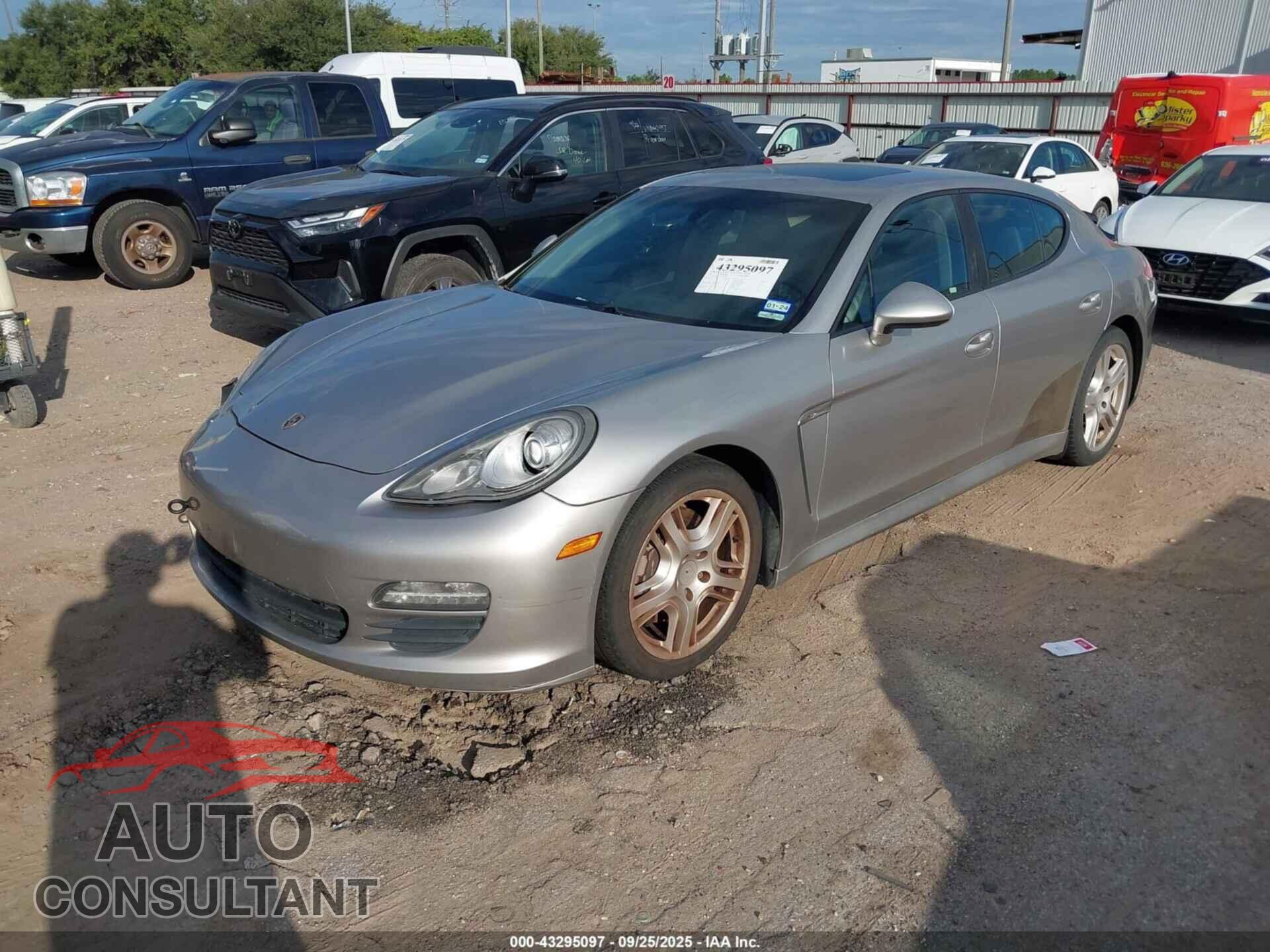 PORSCHE PANAMERA 2011 - WP0AA2A73BL011438