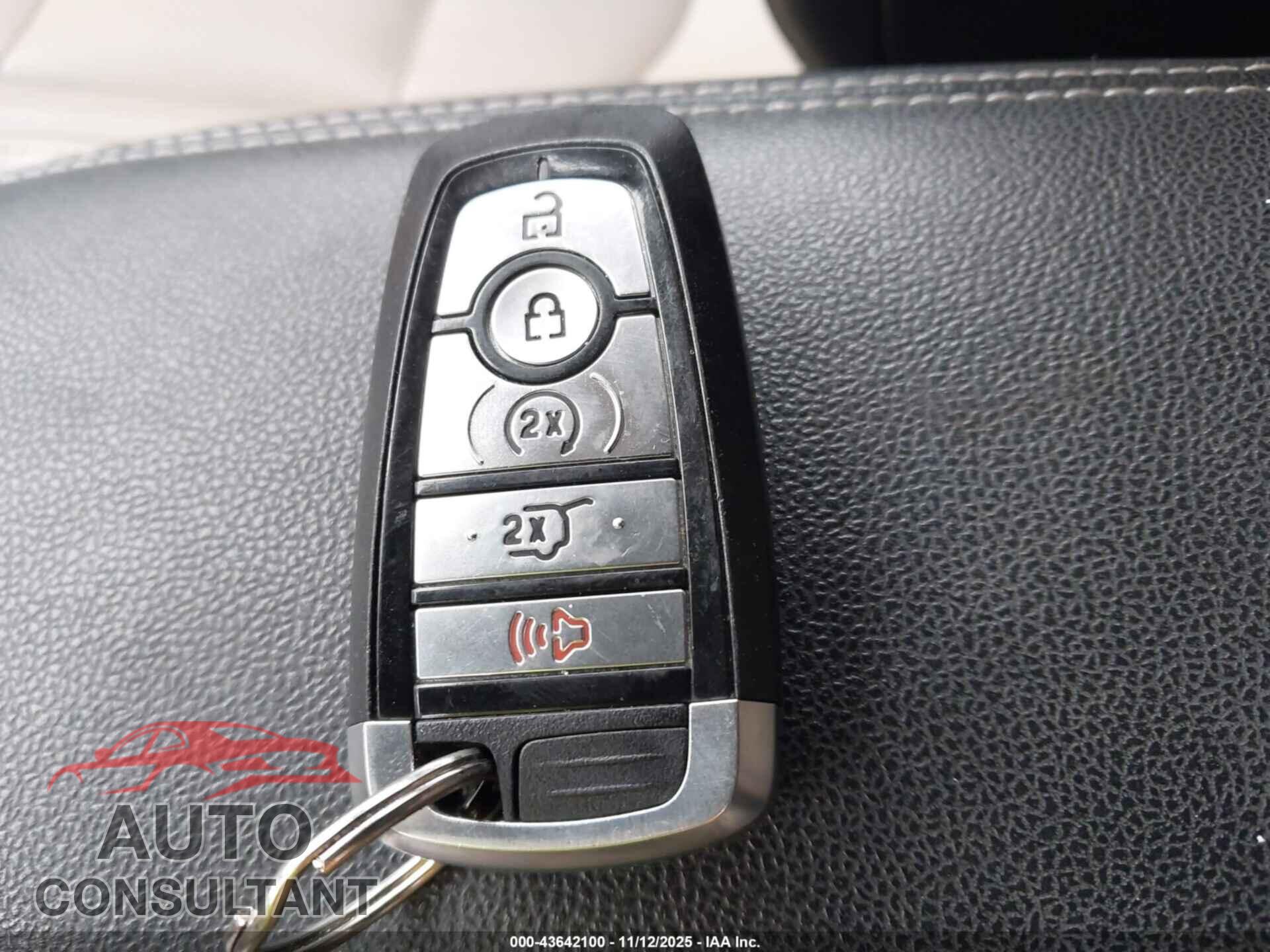 FORD ESCAPE 2020 - 1FMCU9J95LUA73800
