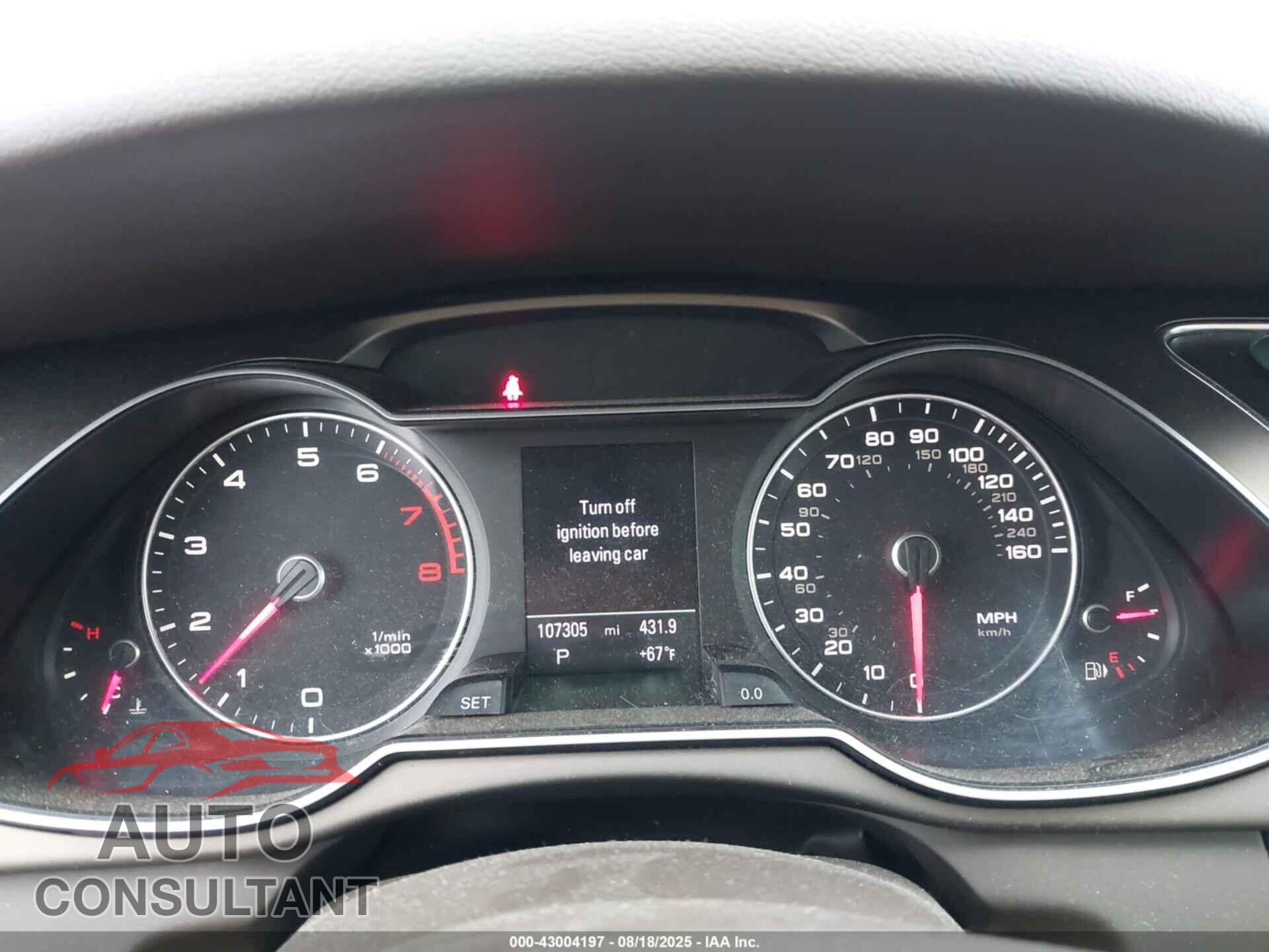 AUDI A4 2014 - WAUBFAFL8EN031048