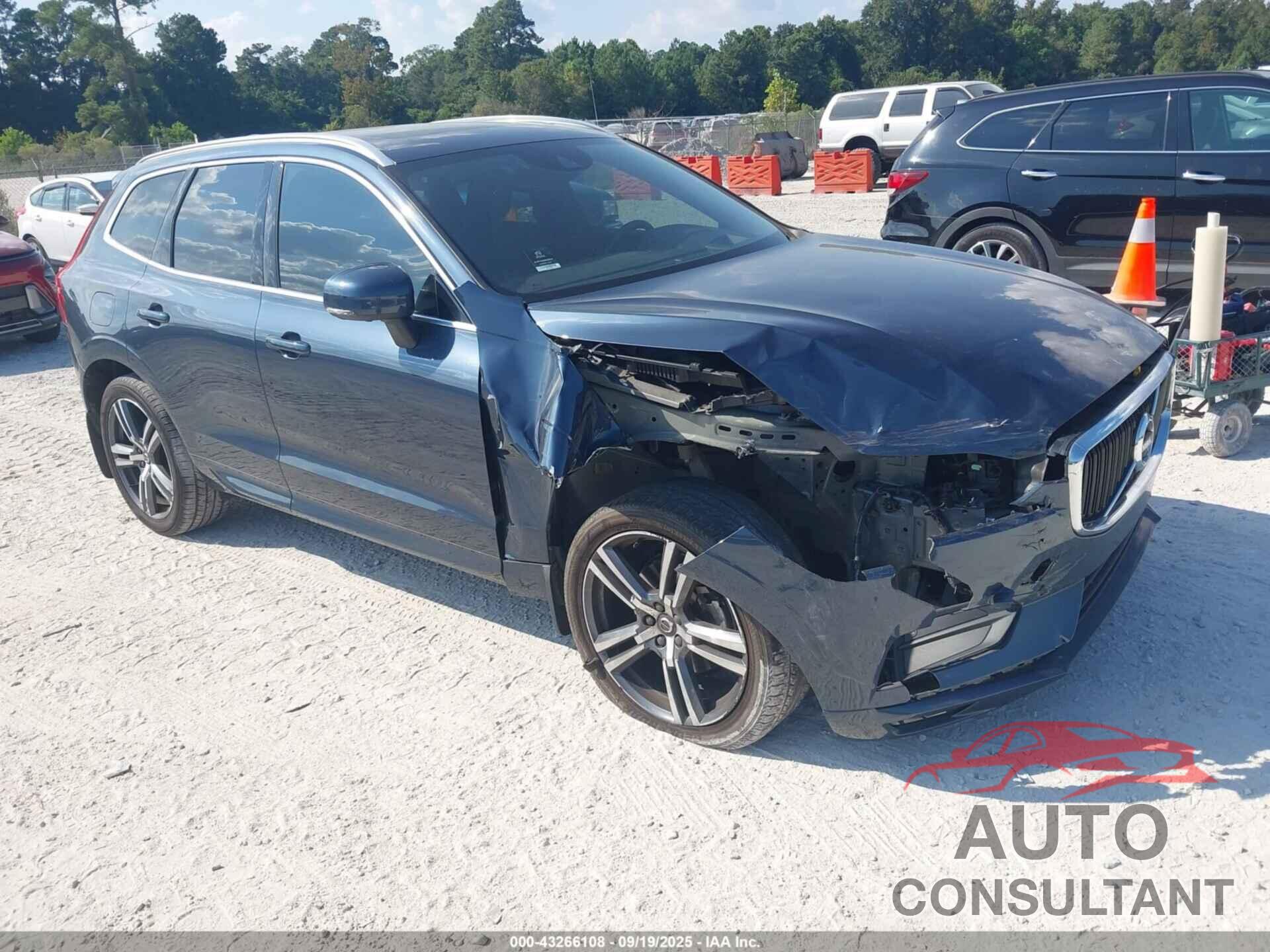 VOLVO XC60 2021 - YV4102DKXM1685326