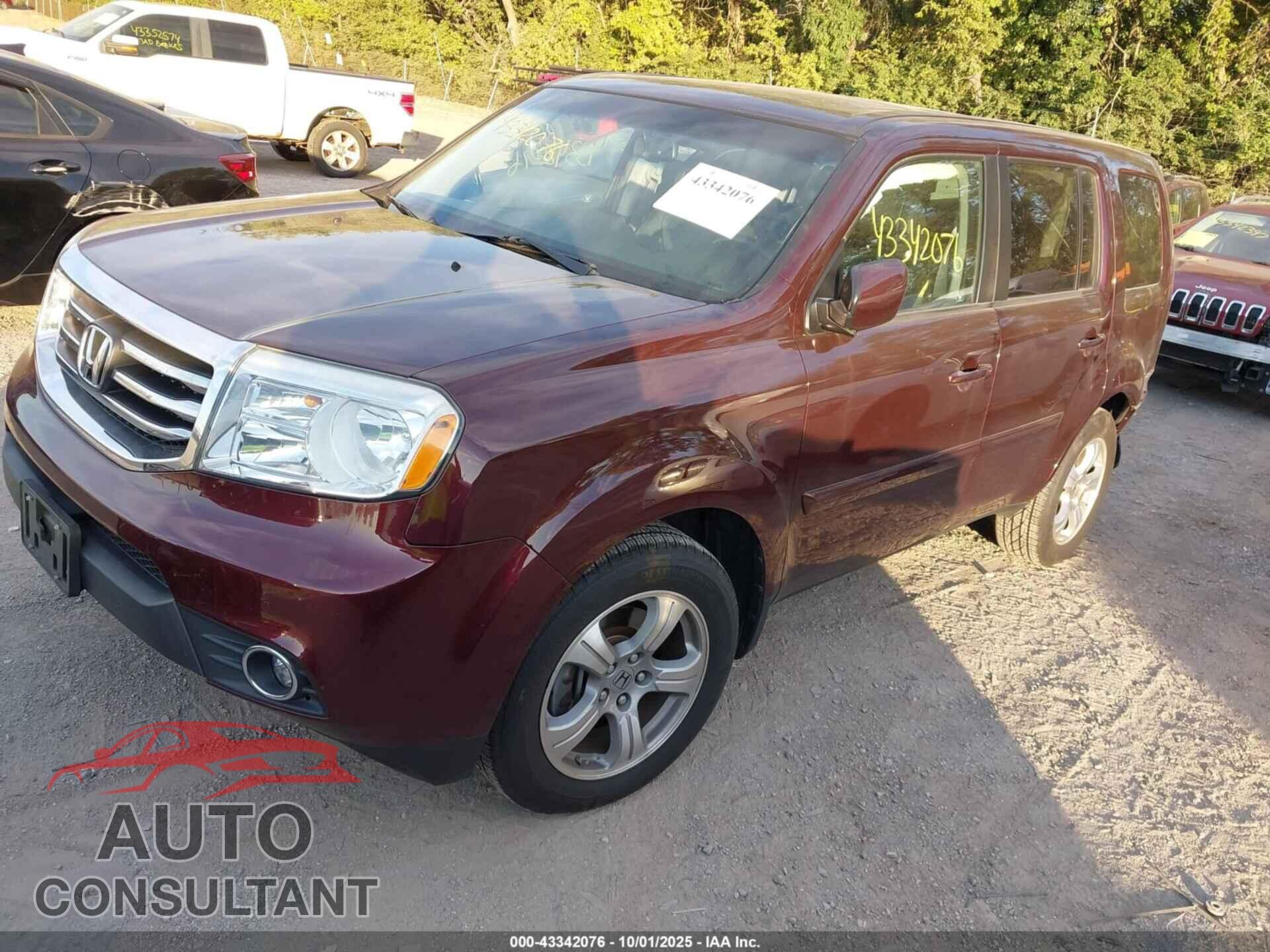 HONDA PILOT 2012 - 5FNYF4H50CB034034