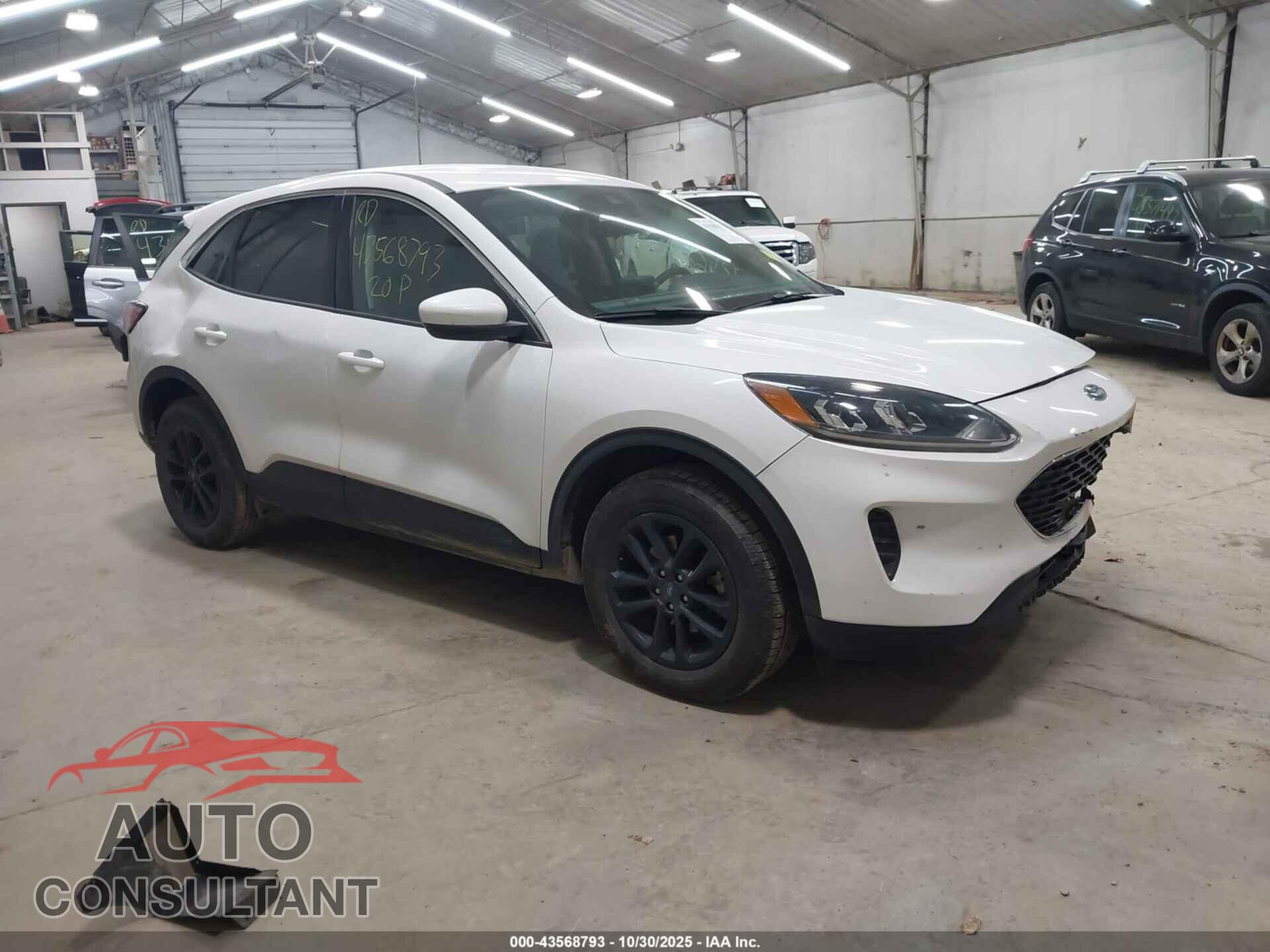 FORD ESCAPE 2020 - 1FMCU9G60LUA97645