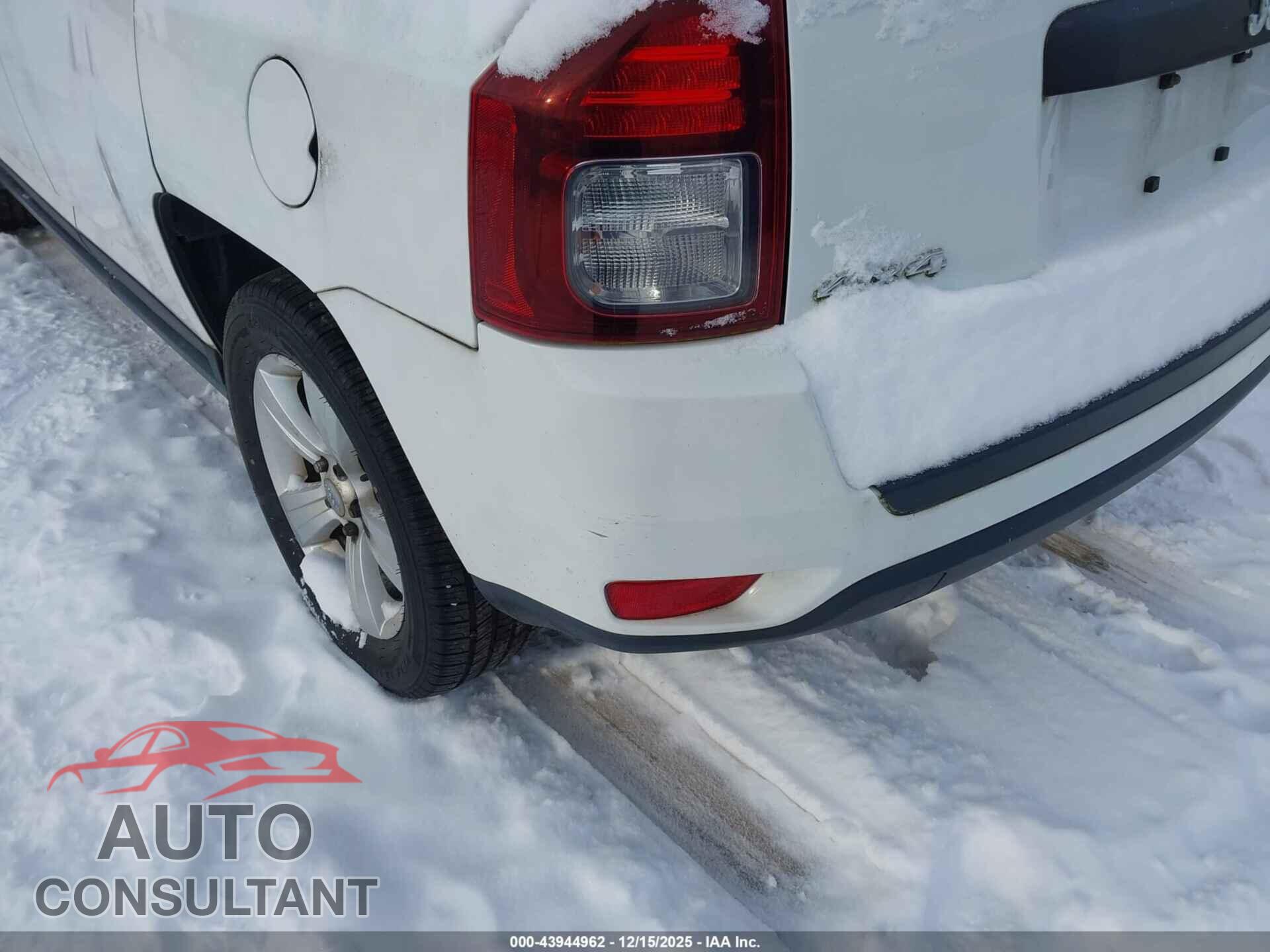 JEEP COMPASS 2016 - 1C4NJDBB5GD524076