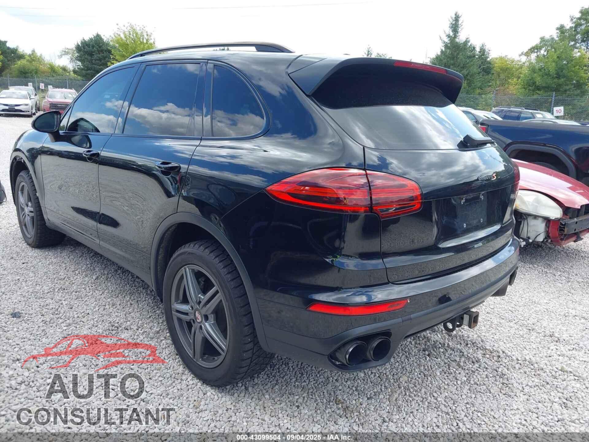 PORSCHE CAYENNE 2016 - WP1AB2A29GLA94977