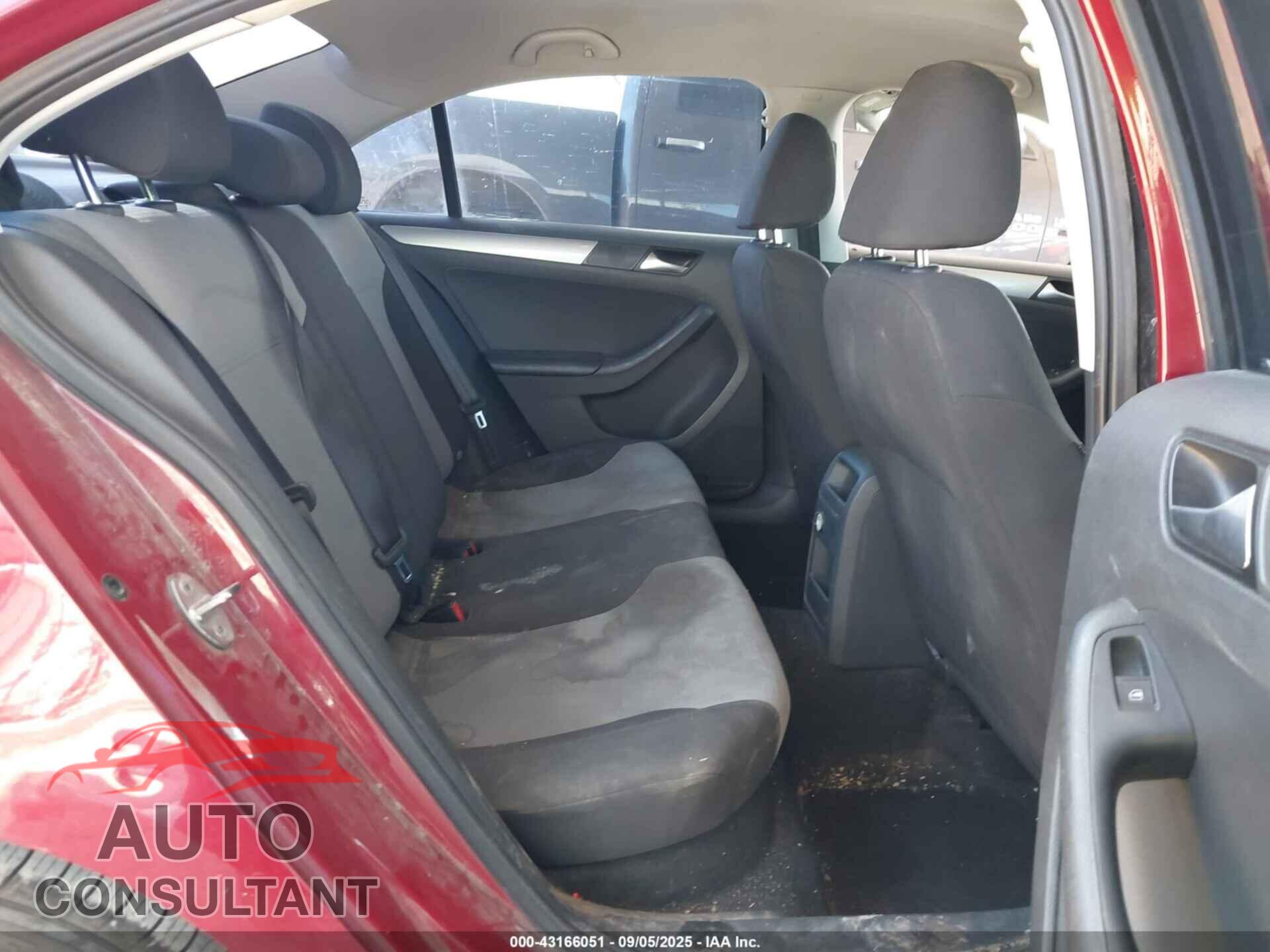 VOLKSWAGEN JETTA 2017 - 3VW2B7AJ2HM207014